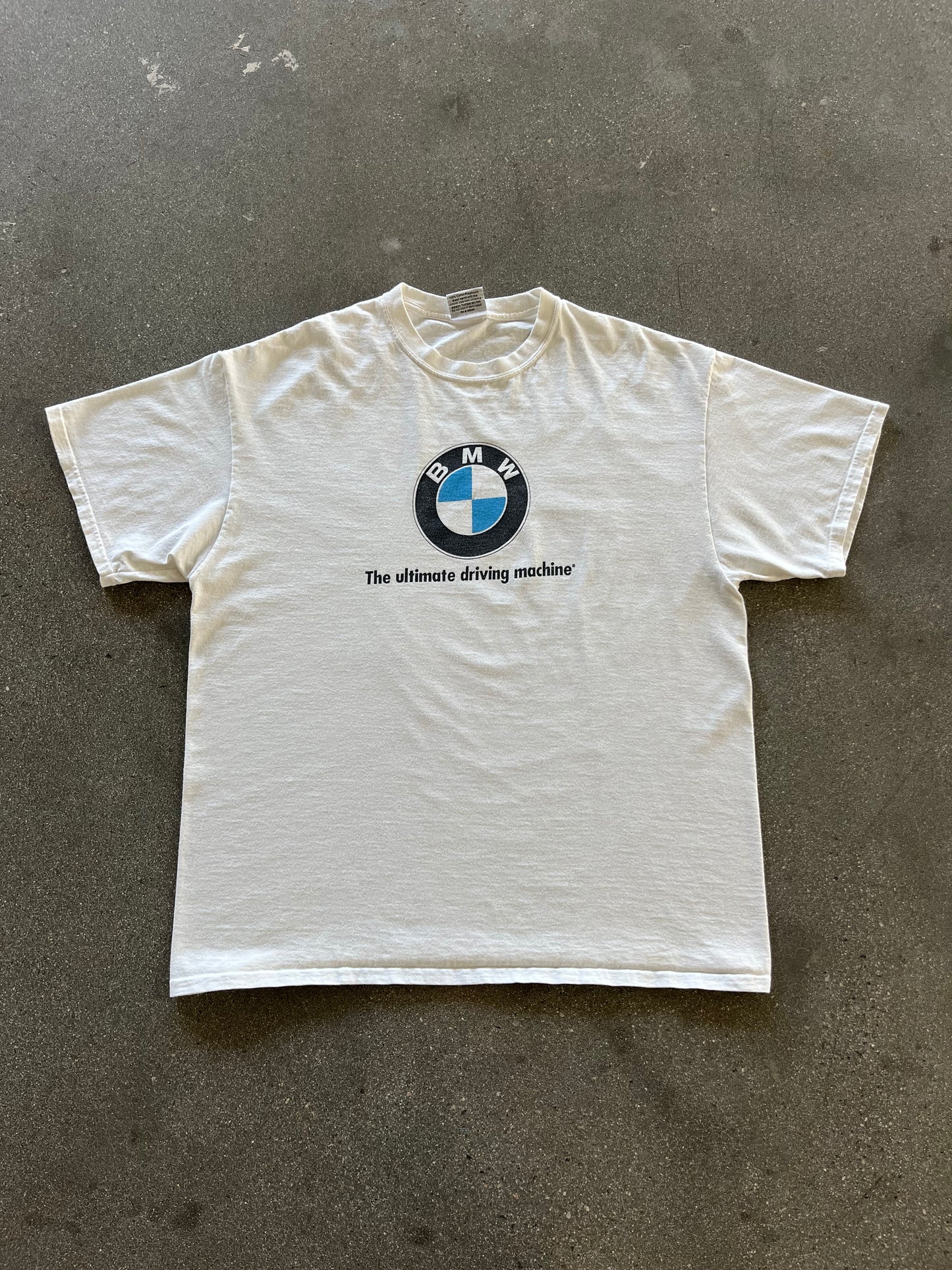 90’S BMW “ULTIMATE DRIVING MACHINE” TEE - BOXY L/XL
