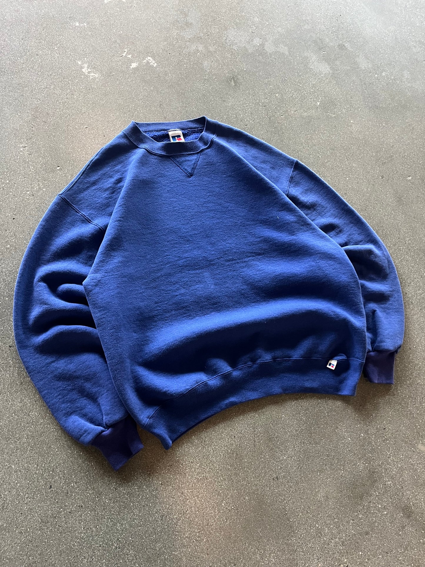90’S PRIMARY BLUE RUSSELL ATHLETIC CREWNECK - BOXY L