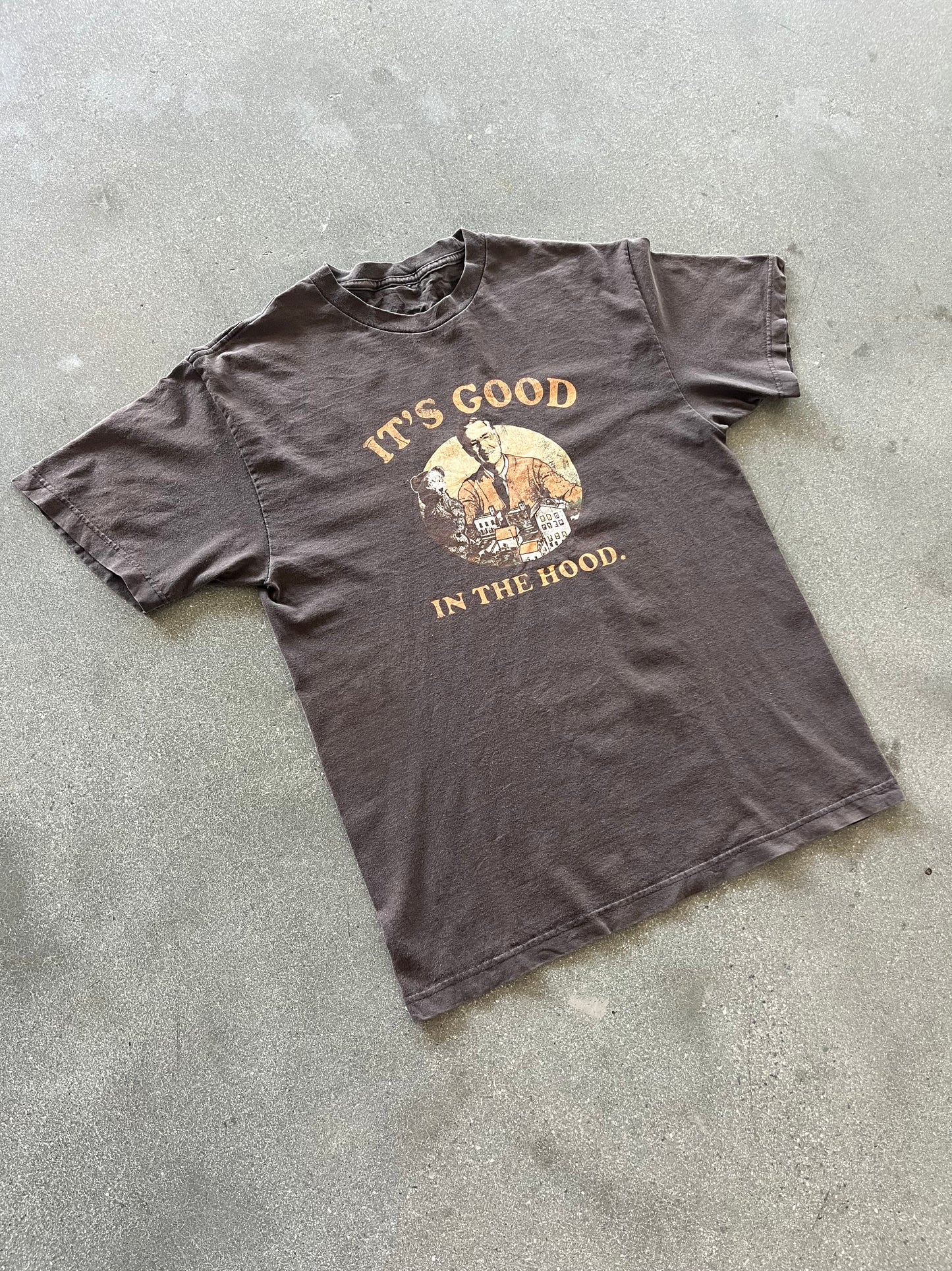 2000’S “IT’S GOOD IN THE HOOD.” TEE - L