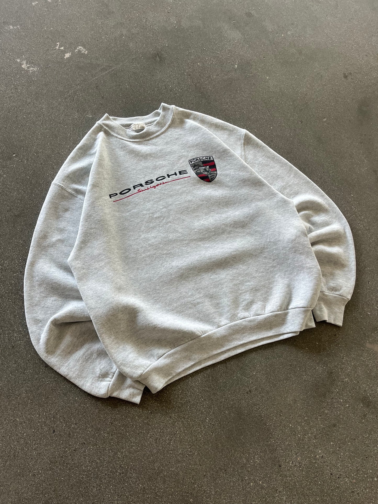 90’S PORSCHE LOGO CREWNECK - BOXY L