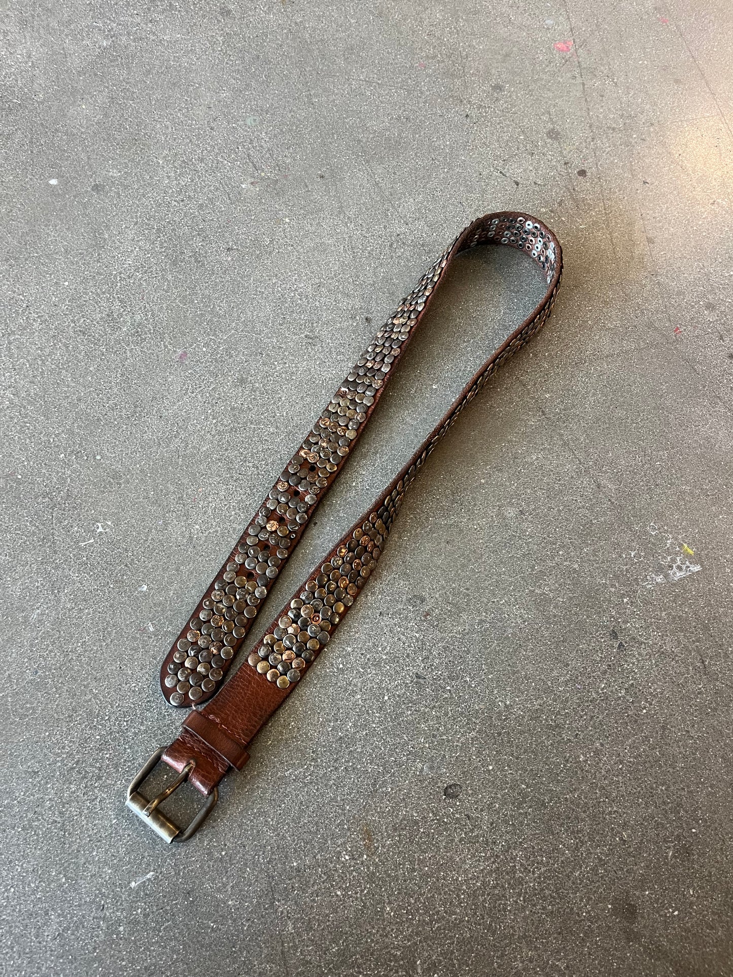 70’S BROWN LEATHER TRIM STUDDED BELT - 33-36