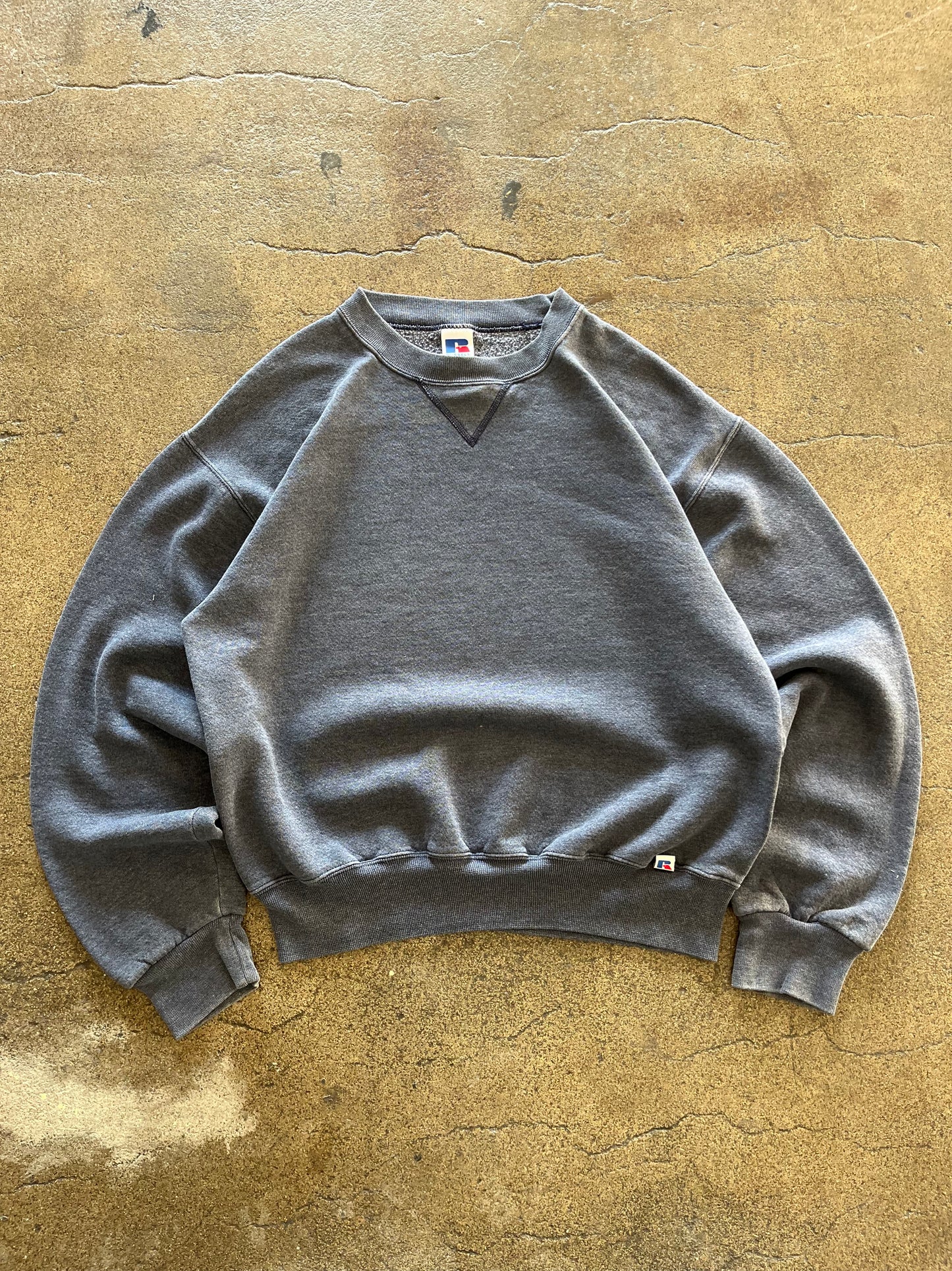 90’S MIDNIGHT BLUE RUSSELL ATHLETIC CREWNECK - BOXY M