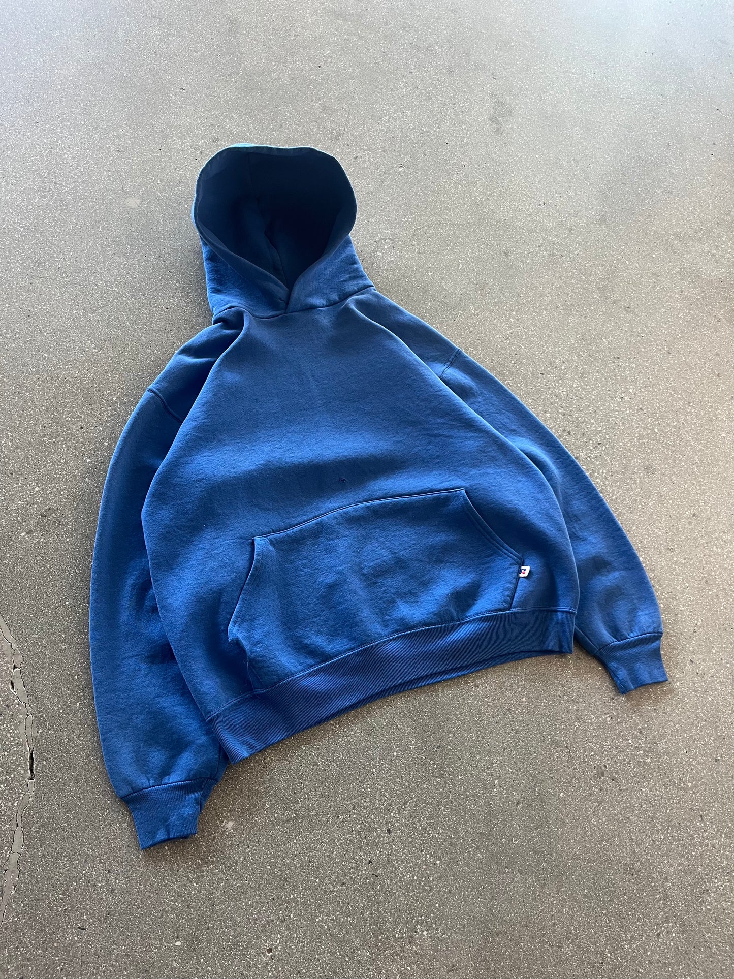 90’S PRIMARY BLUE RUSSELL ATHLETIC HOODIE - BOXY L