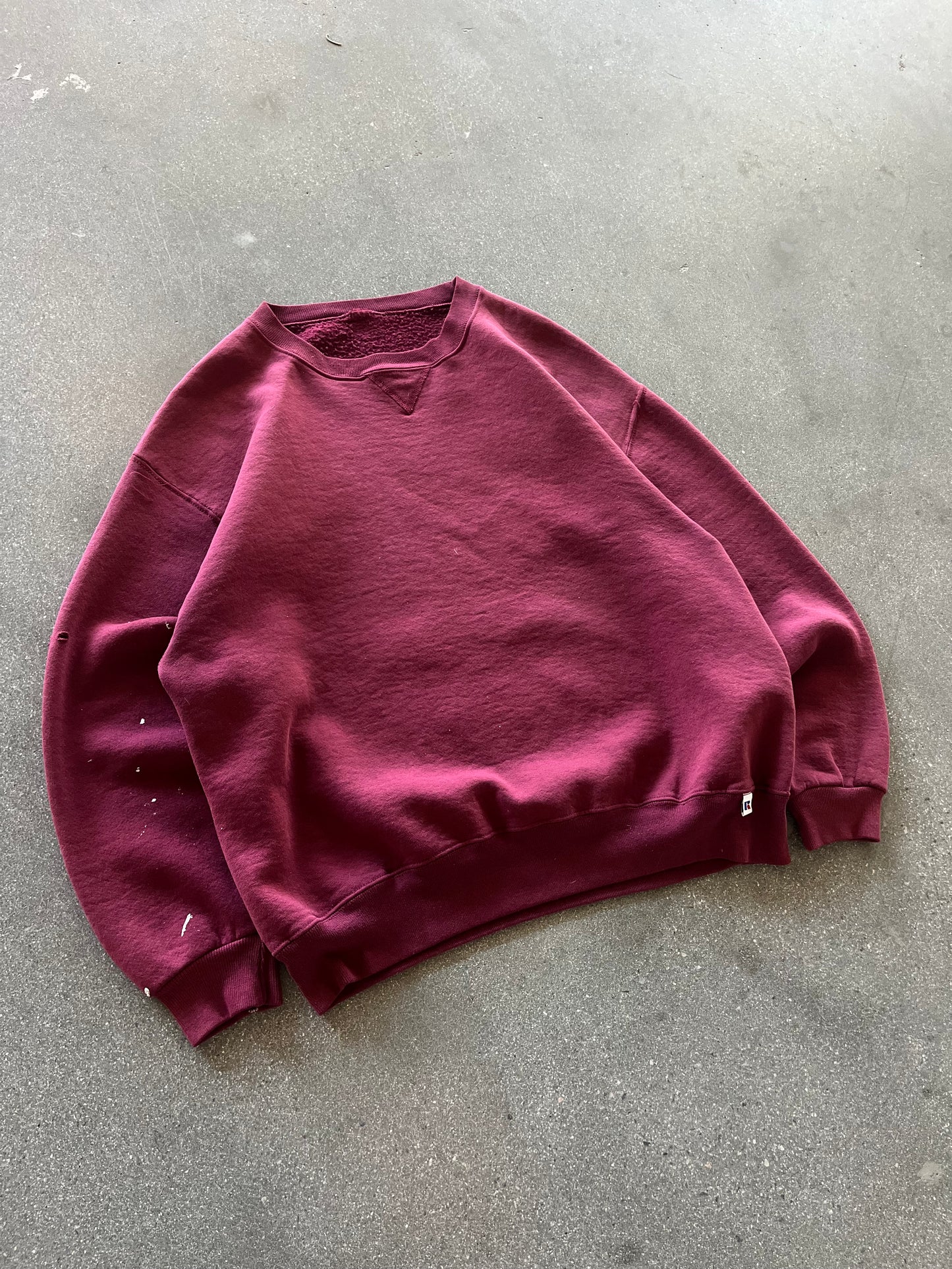 90’S MAROON RUSSELL ATHLETIC CREWNECK - BOXY M/L