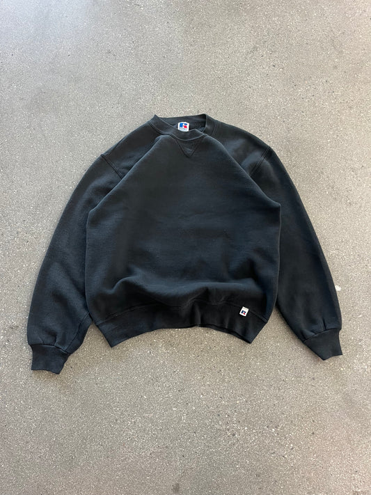 90’S BLACK RUSSELL ATHLETIC CREWNECK - BOXY M