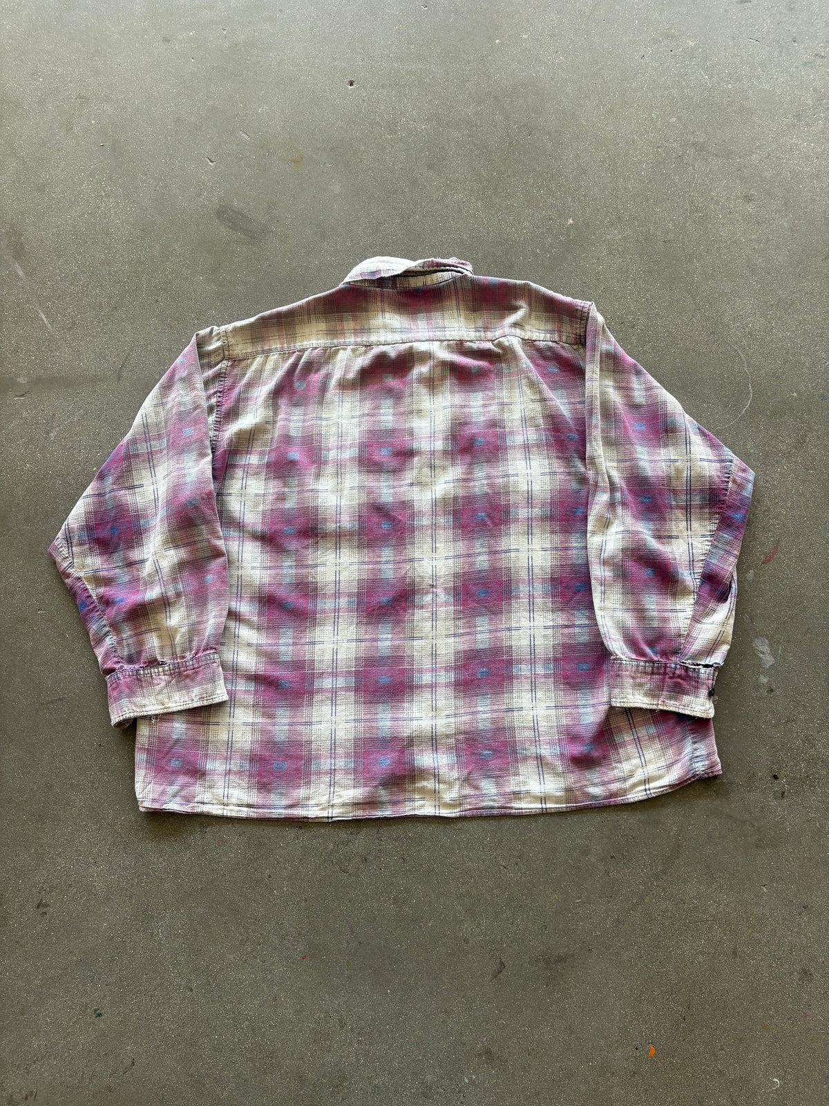 90’S OVERSIZED THRASHED LAVENDER PLAID COTTON FLANNEL - XL