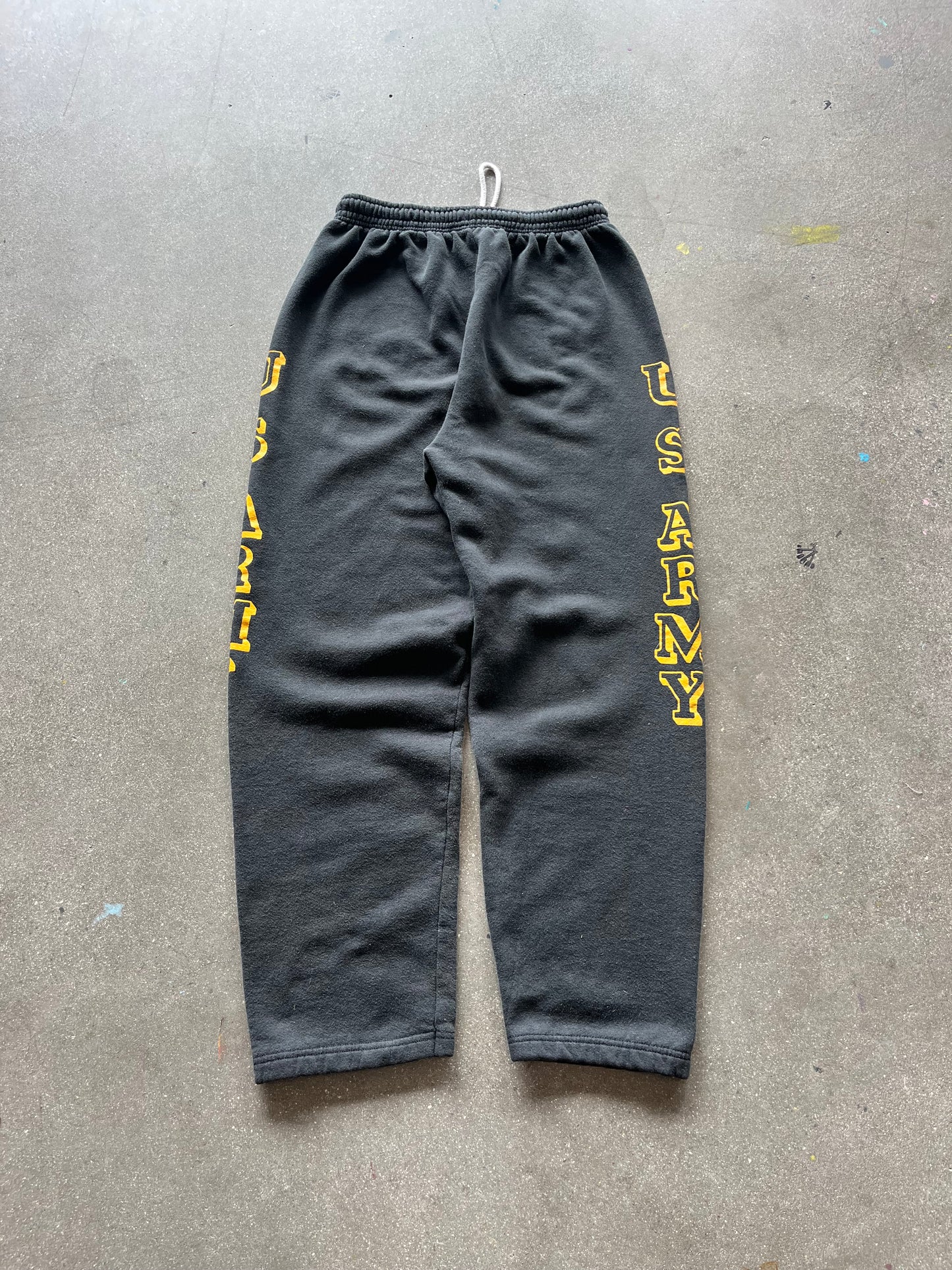 90’S JET BLACK “US ARMY” SWEATPANTS - L
