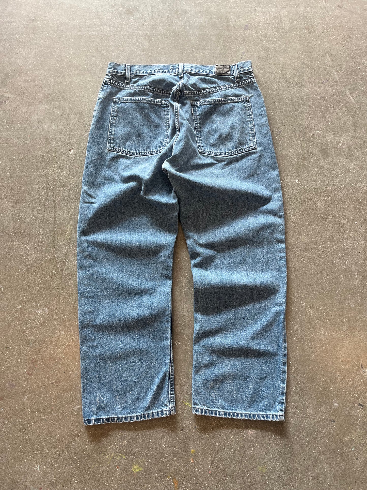 90’S LOOSE LEVI’S SILVERTABS - 36