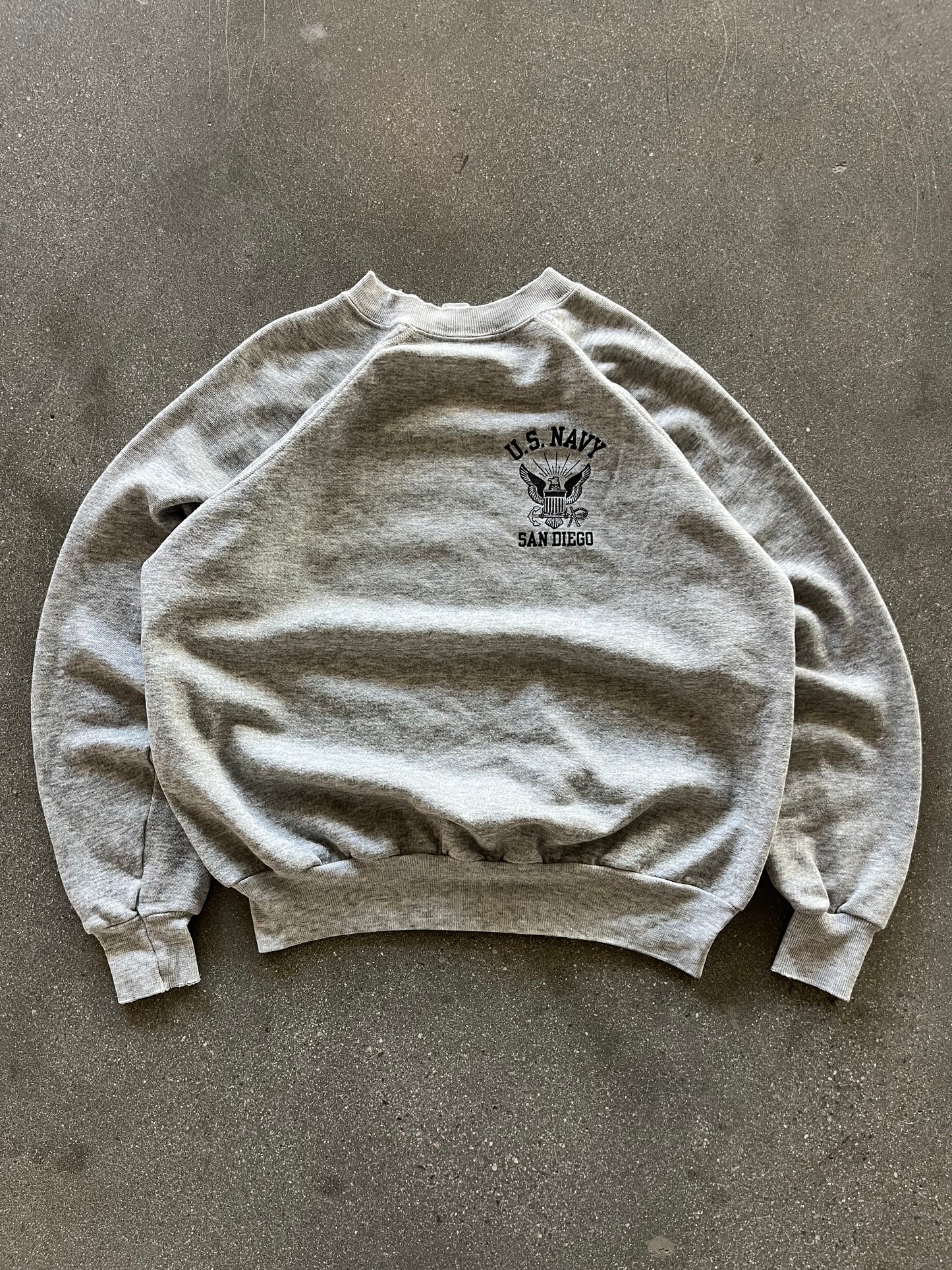 80’S RAGLAN U.S. NAVY SAN DIEGO CREWNECK - BOXY M