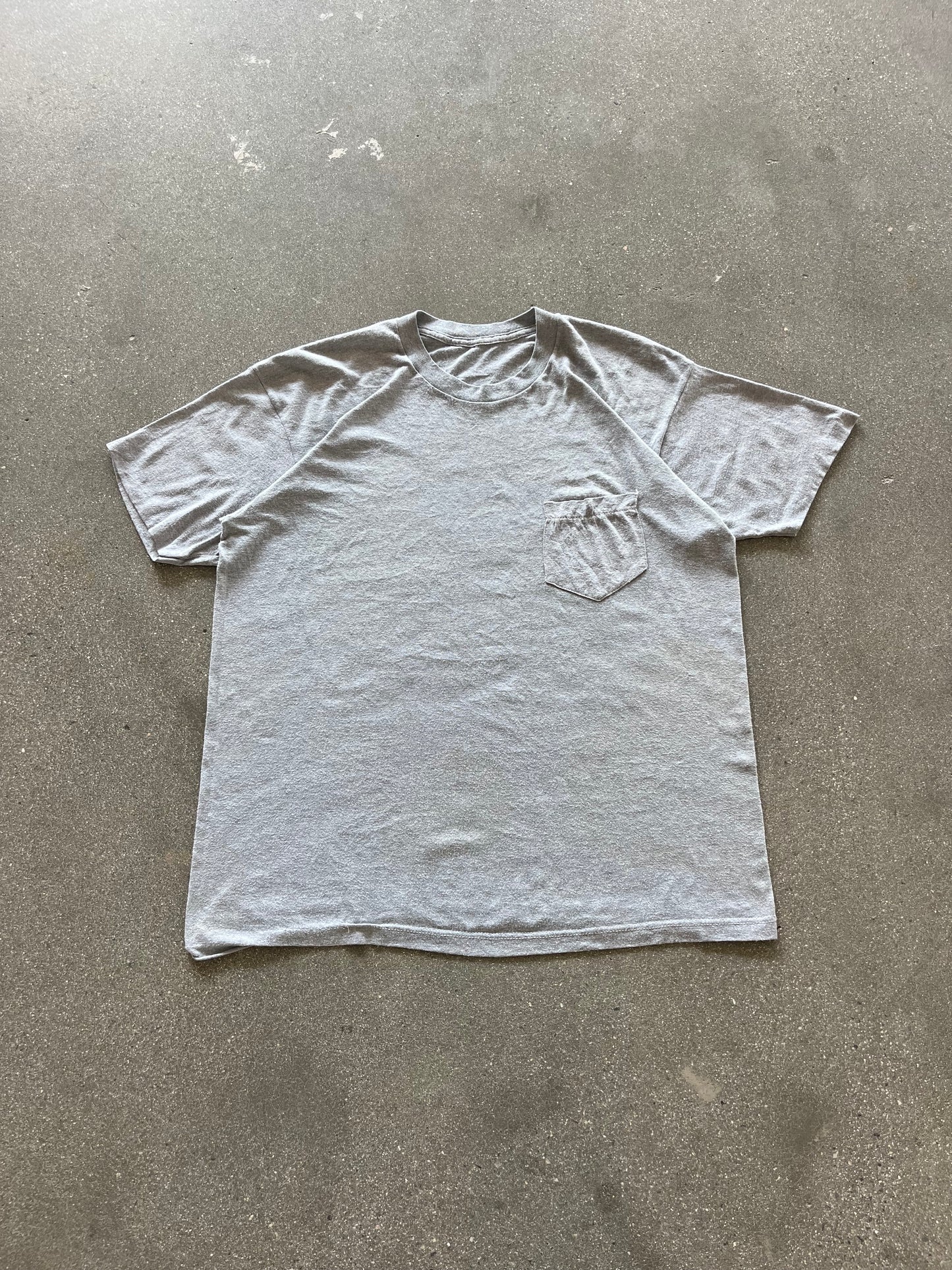 90’S HEATHER GRAY POCKET TEE - L