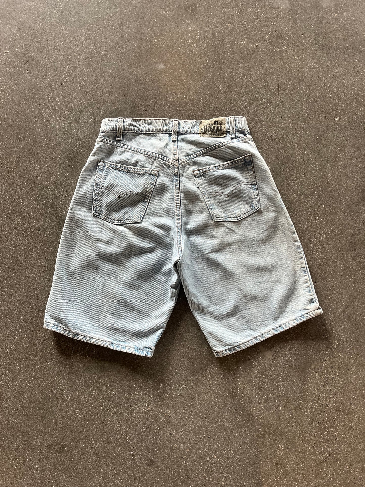 90’S LEVI’S SILVERTAB “LOOSE” BAGGY JORTS - 32