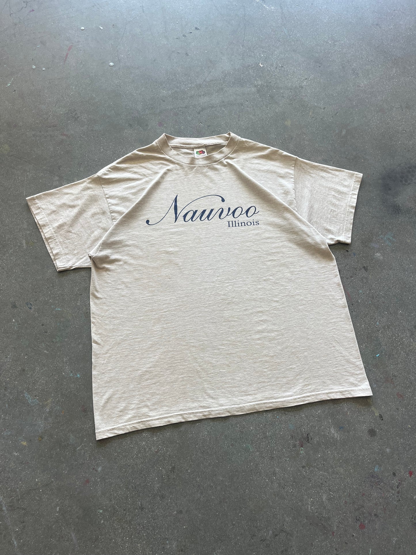 90’S “NAUVOO ILLINOIS” TEE - BOXY XL