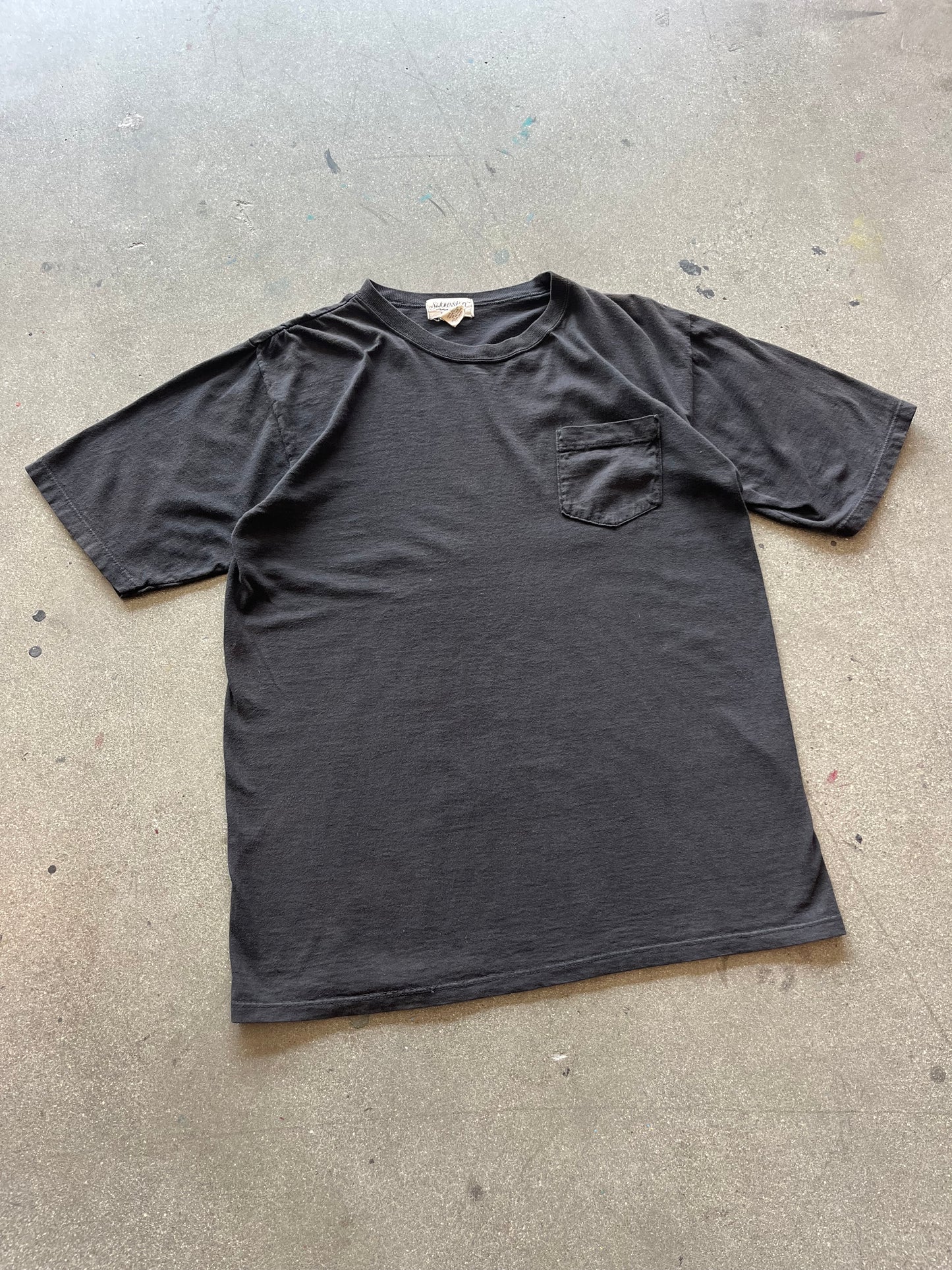 90’S BLANK BLACK POCKET TEE - L