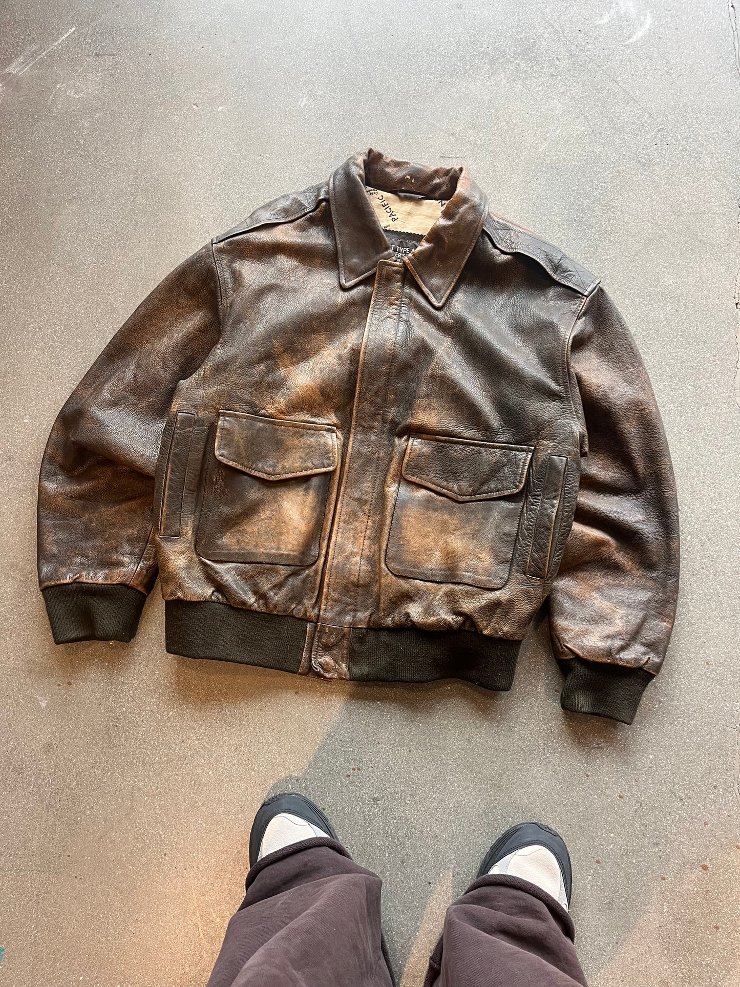 80’S BROWN LEATHER TYPE A-2 FLIGHT JACKET - BOXY M/L