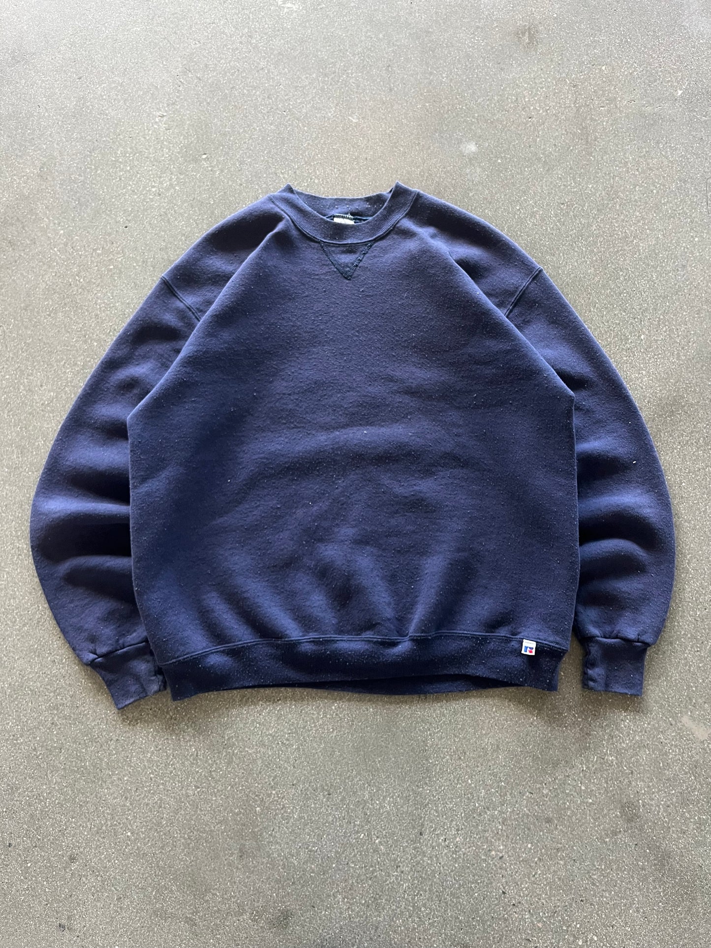 80’S NAVY BLUE RUSSELL ATHLETIC CREWNECK - BOXY L