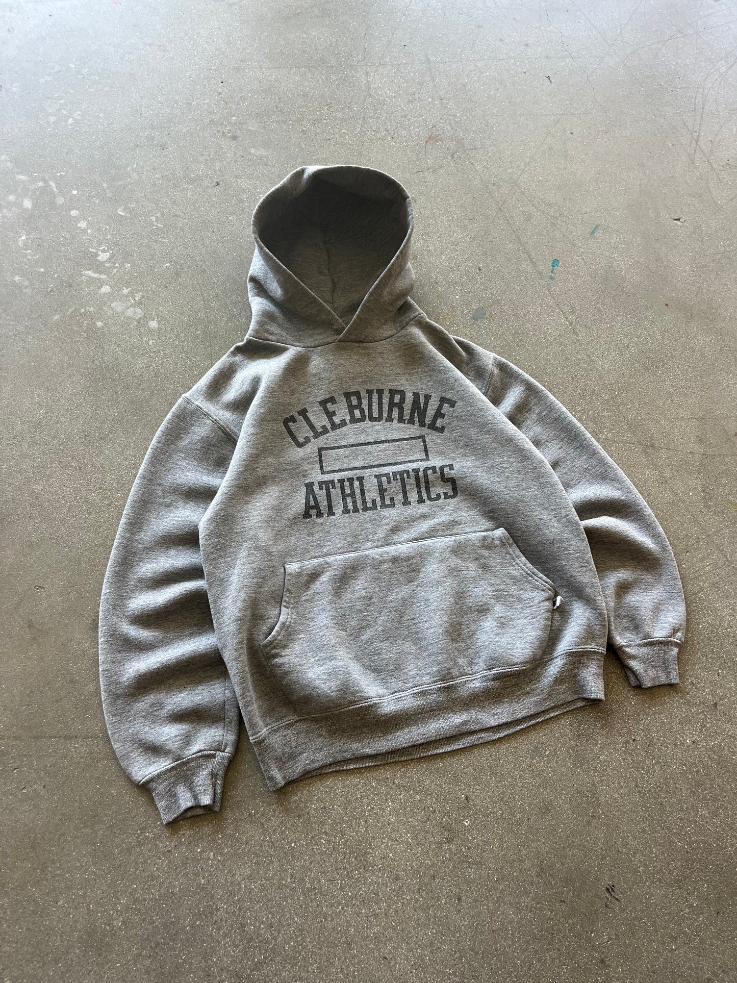 90’S HEATHER GRAY “CLEBURNE ATHLETICS” RUSSELL HOODIE - BOXY S/M