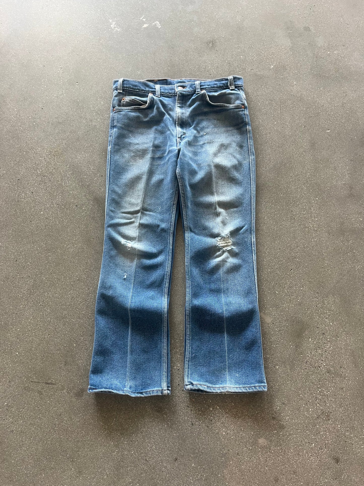 90’S LIGHT WASH BOOTCUT ORANGE TAB LEVI’S 517 - 34
