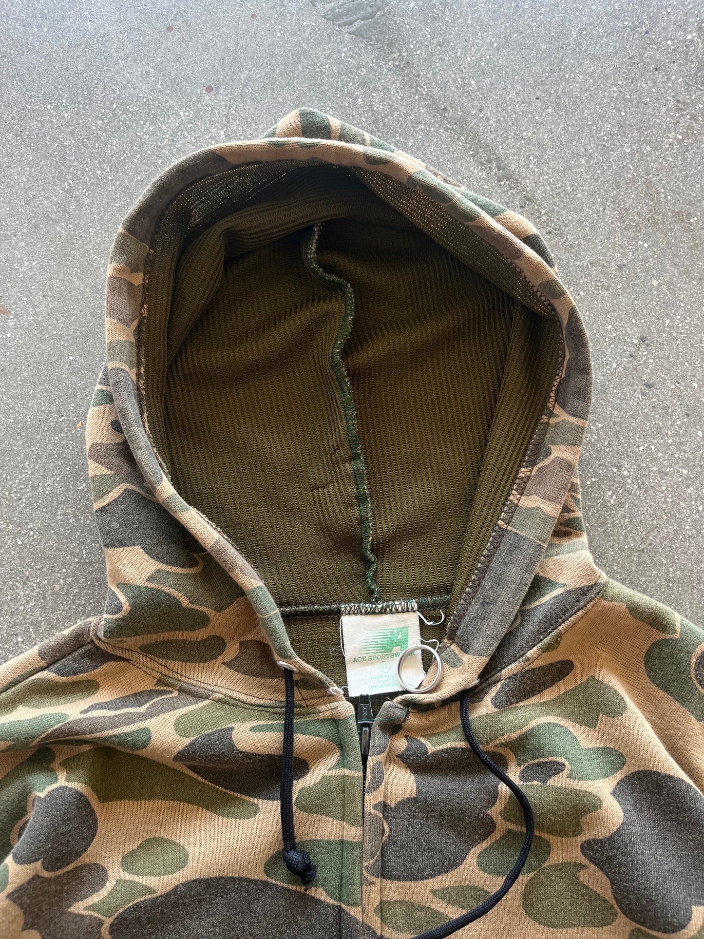90’S CAMO FULL ZIP UP HOODIE - BOXY L