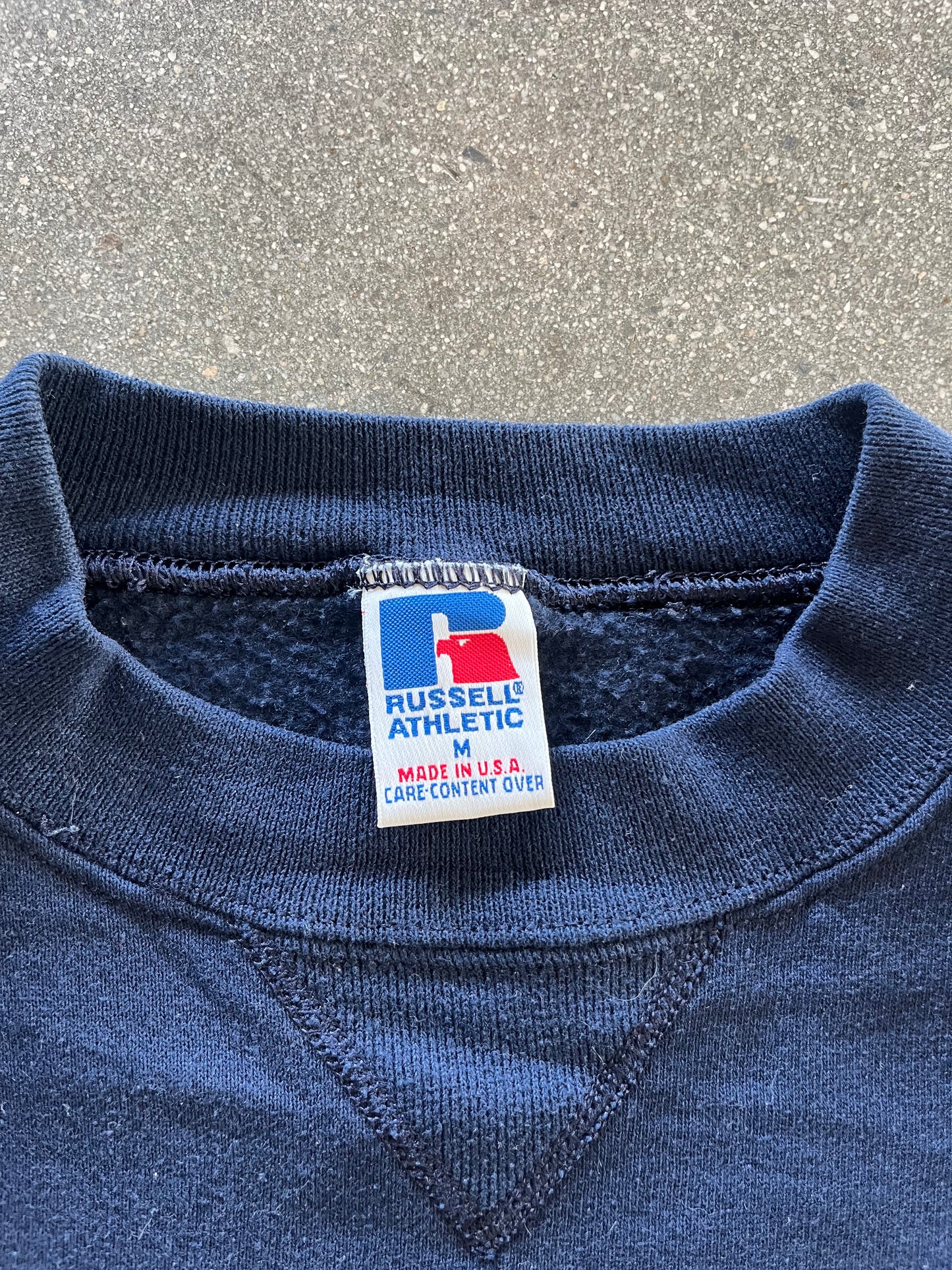90’S NAVY BLUE RUSSELL CREWNECK - BOXY M
