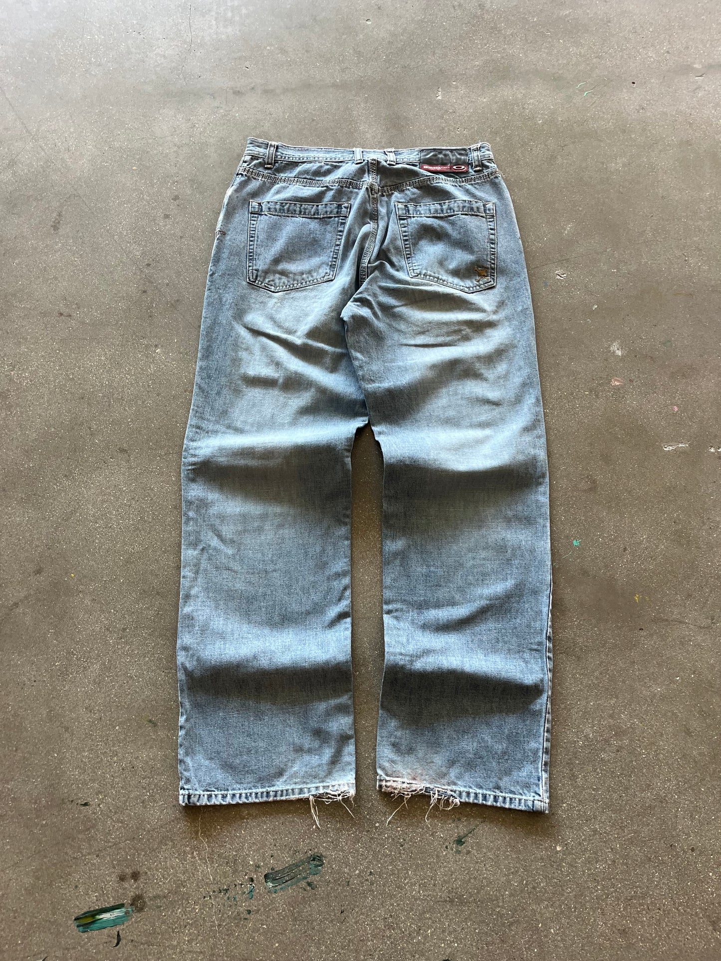 2000’S OAKLEY INDUSTRIAL LIGHT WASH DENIM - 33