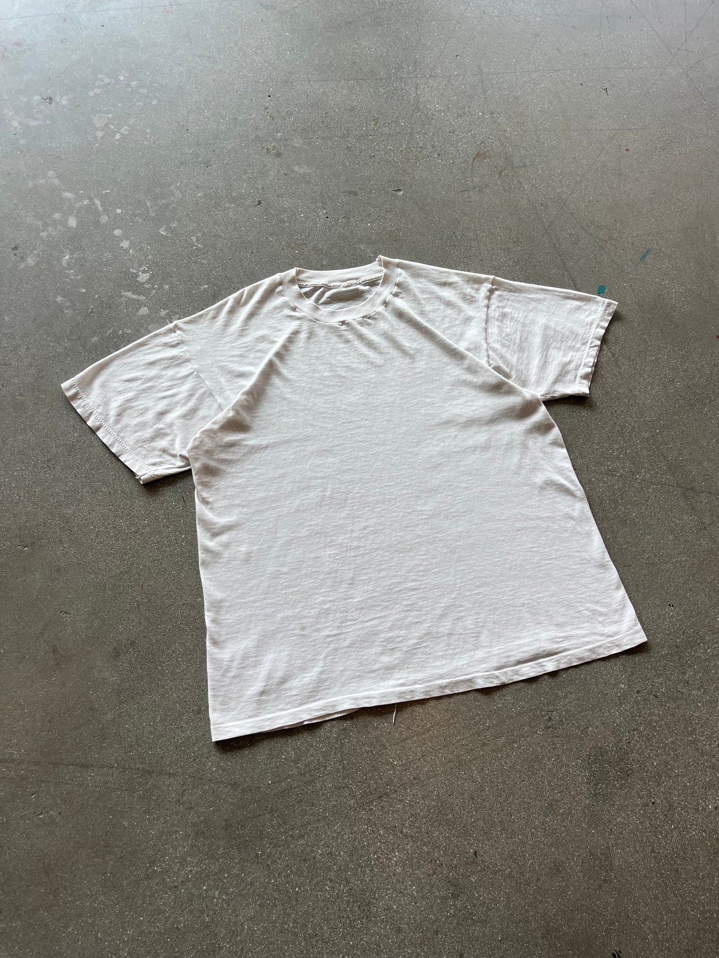 70’S WHITE BLANK TEE - M/L