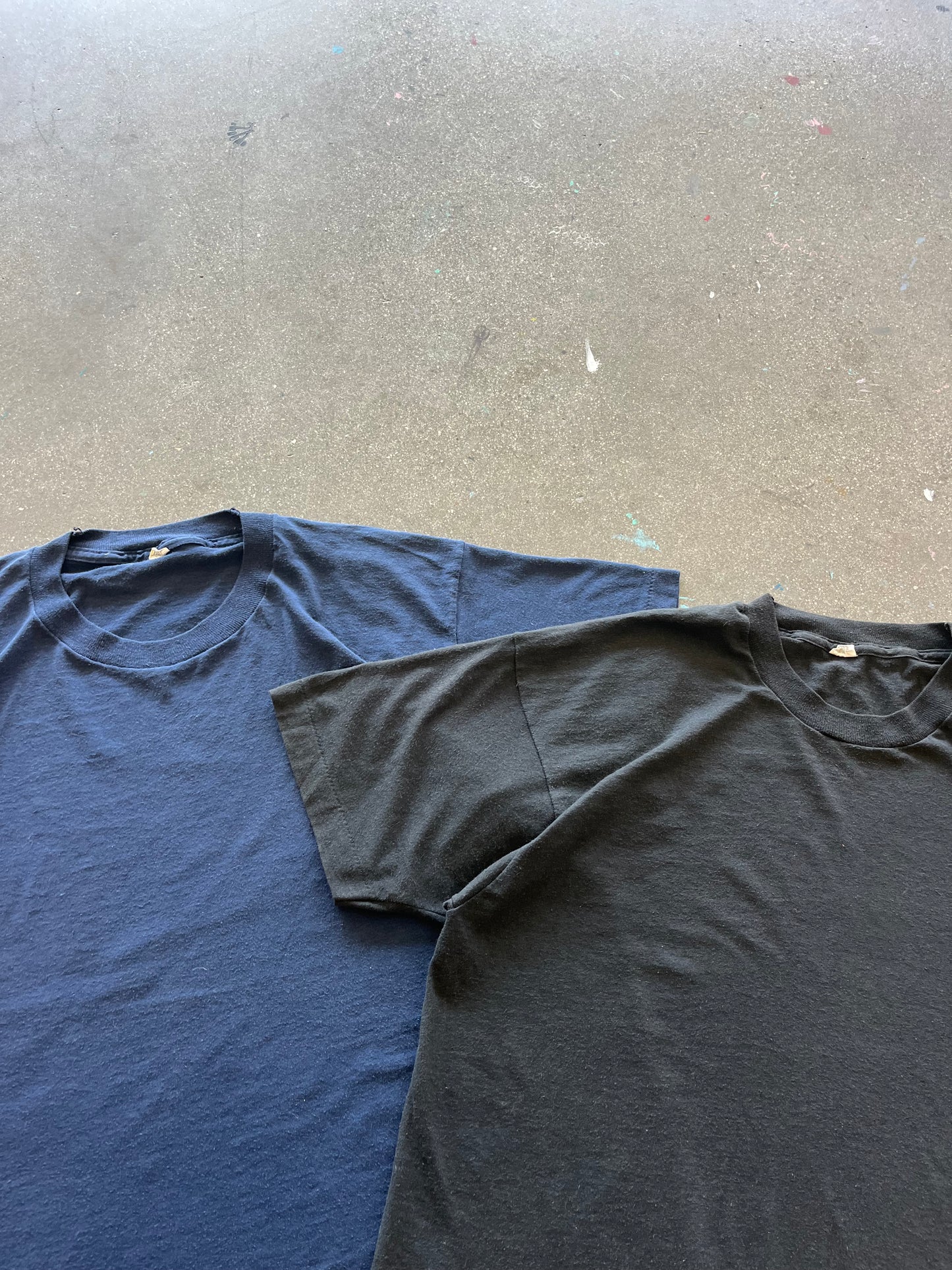 90’S FADED BLACK AND NAVY BLANK (2 PACK) - L