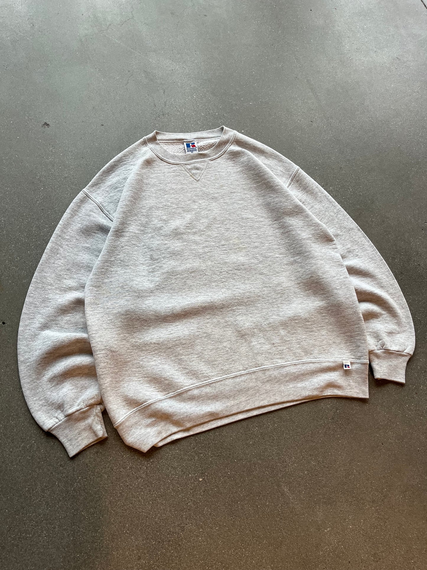 90’S HEATHER GRAY RUSSELL CREWNECK - BOXY L