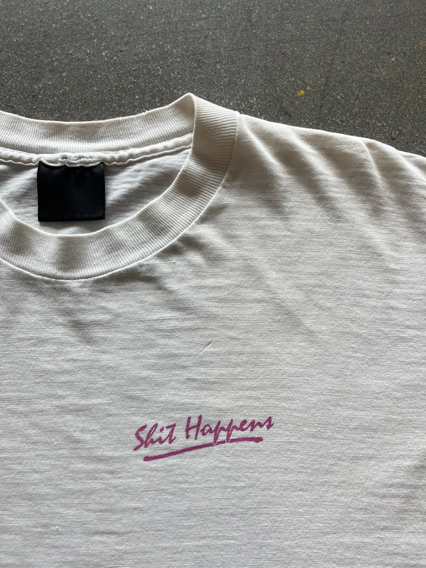90’S WHITE “SHIT HAPPENS” TEE - M/L