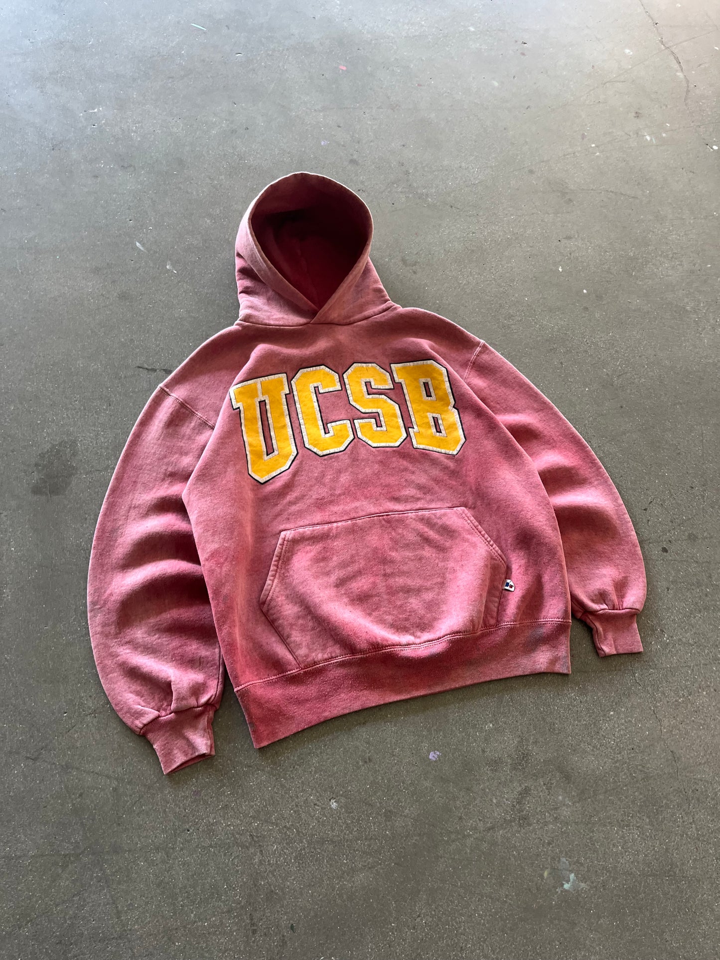 90’S MINERAL PINK “UCSB” RUSSELL ATHLETIC HOODIE - BOXY L