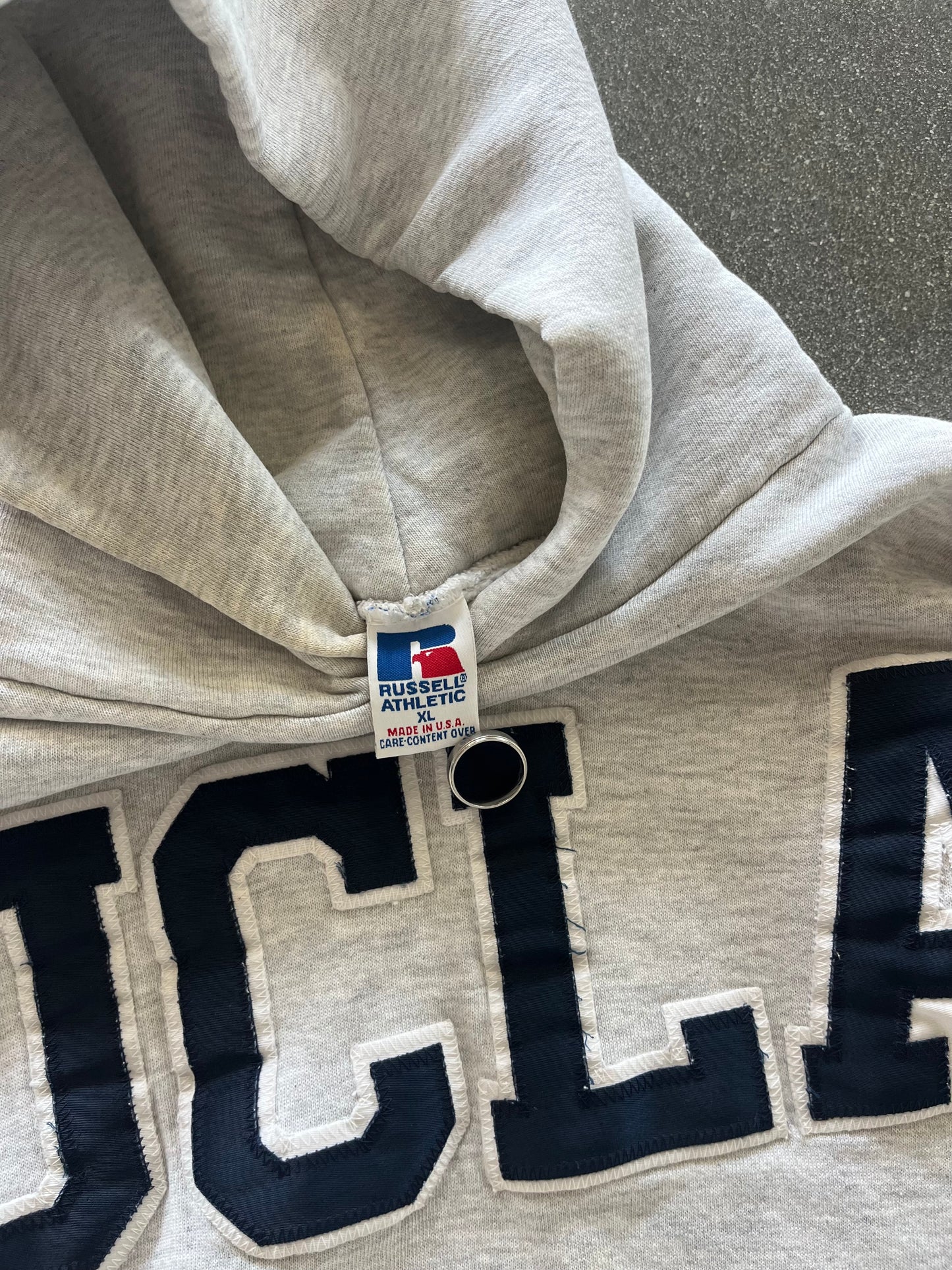 90’S HEATHER GRAY “UCLA” RUSSELL ATHLETIC HOODIE - BOXY L/XL