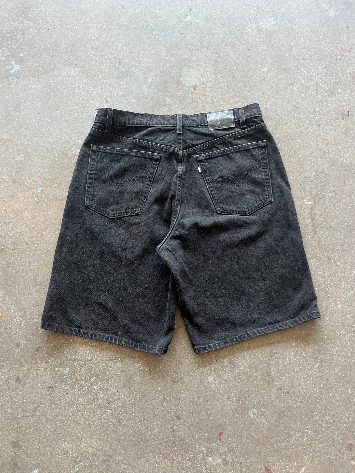 90’S FADED BLACK BAGGY LEVI’S SILVERTAB JORTS - 36