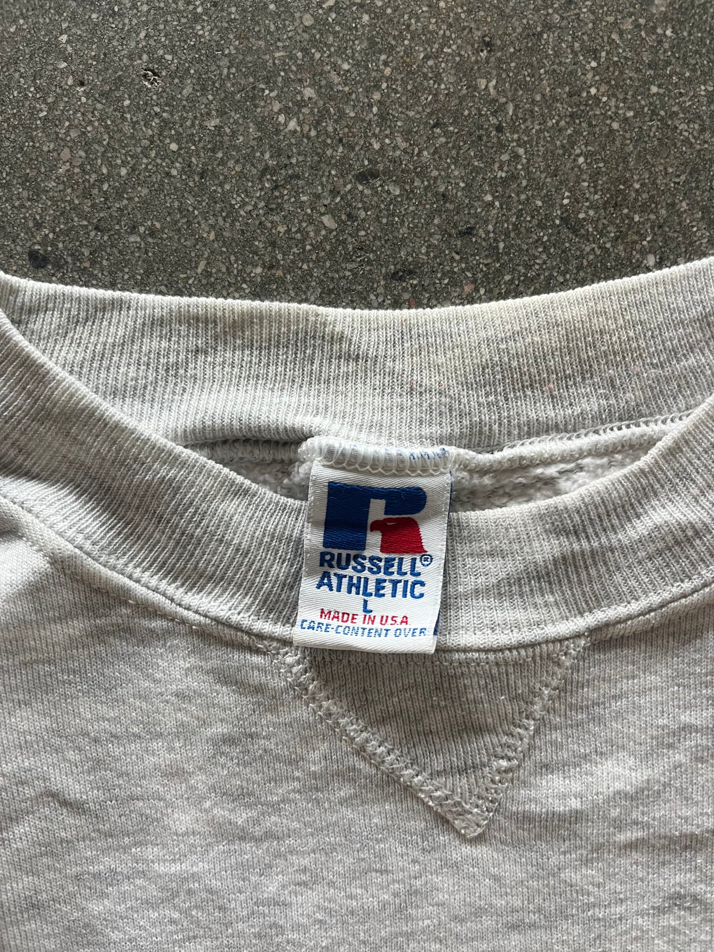 90’S HEATHER GRAY RUSSELL ATHLETIC CREWNECK - BOXY L