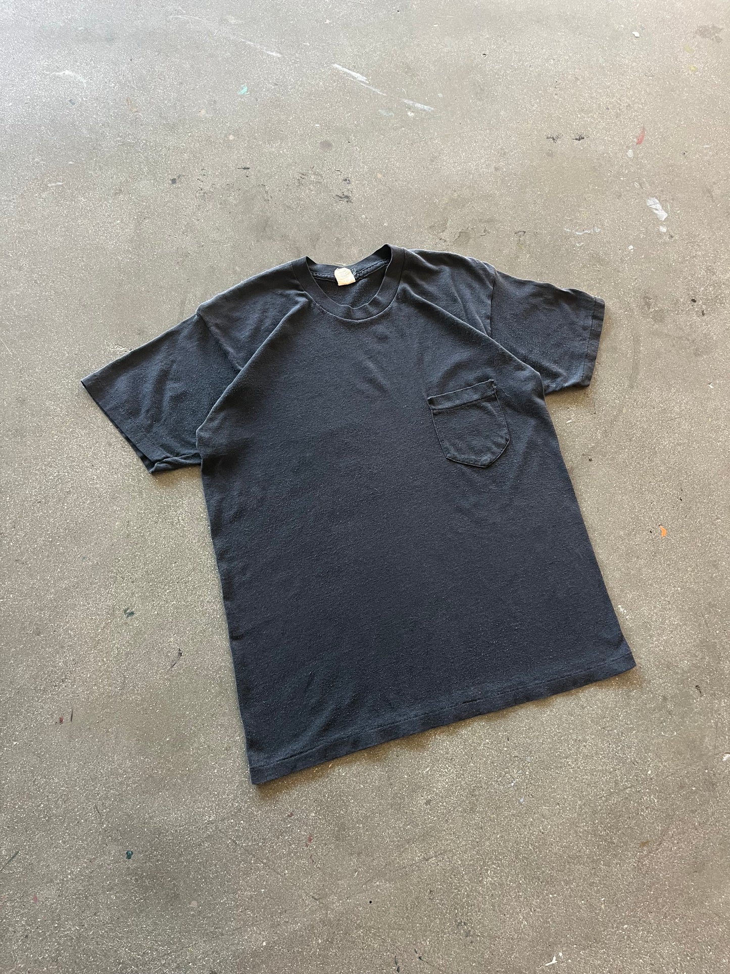 80’S BLACK SELVEDGE POCKET TEE - M