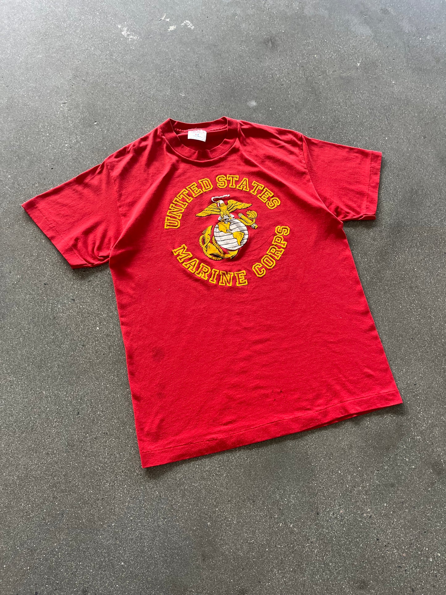 90’S RED “USMC” TEE - L