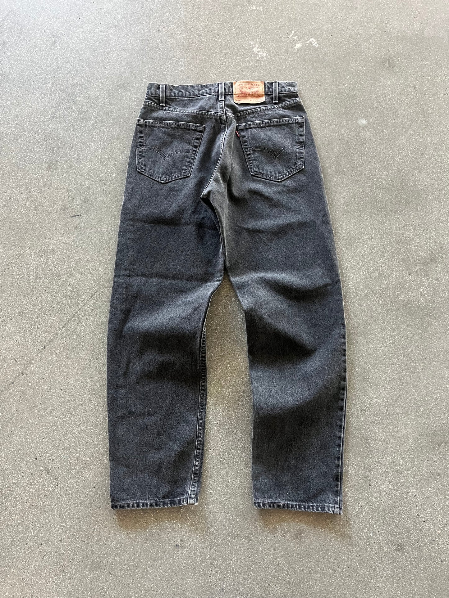 90’S FADED BLACK 550 LEVI’S - 33