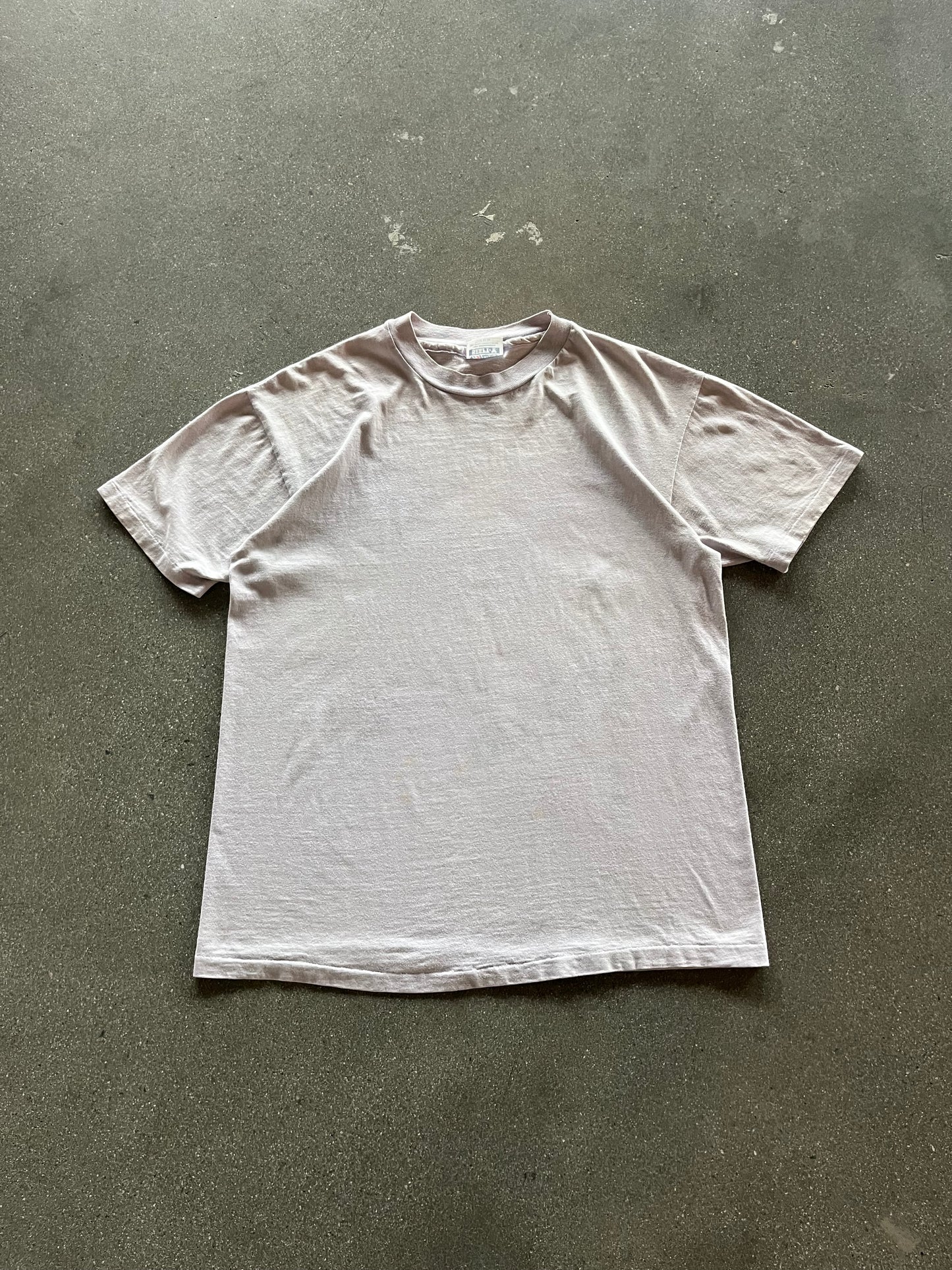 90’S LAVENDER HANES BEEFY BLANK - L
