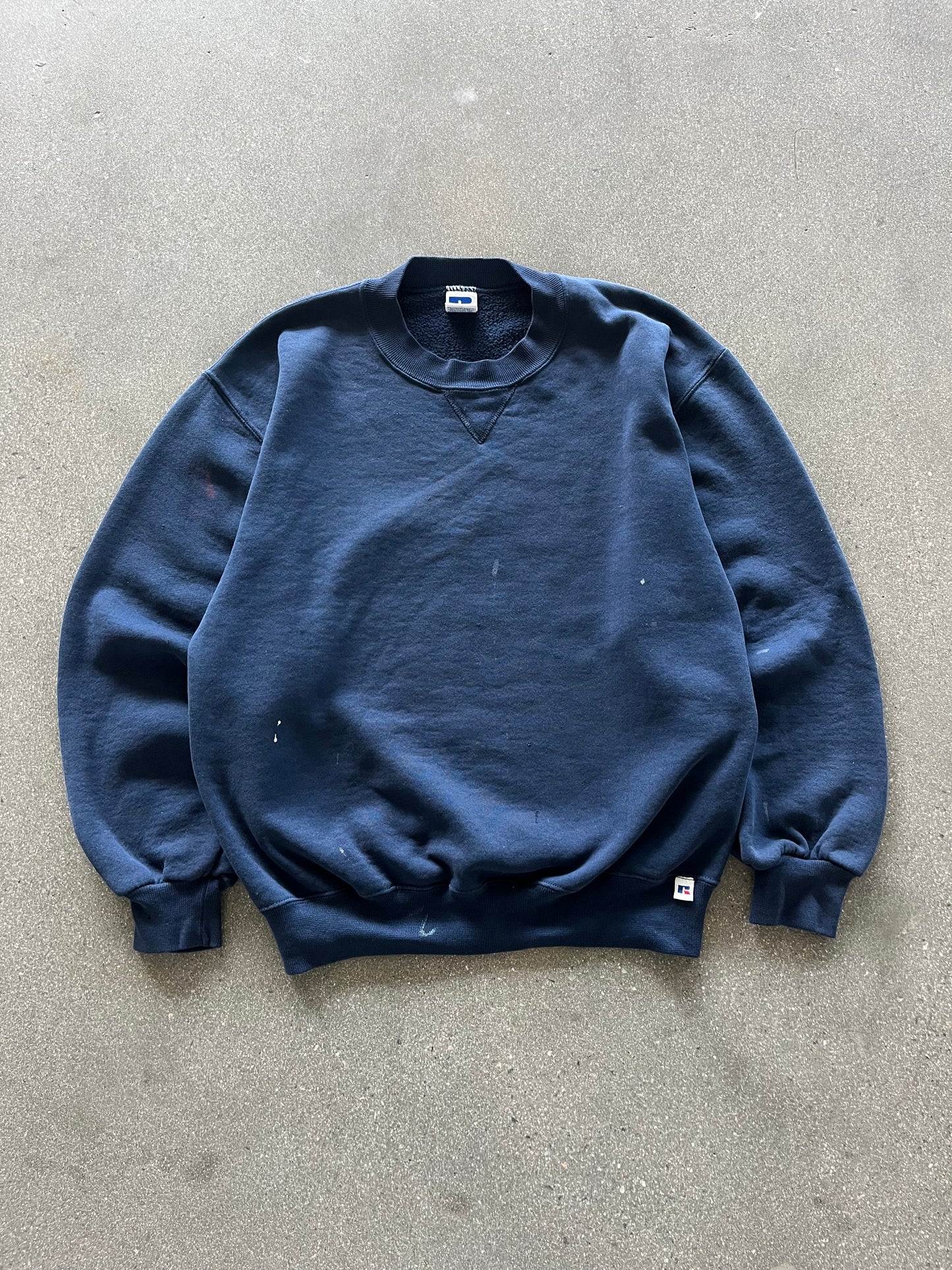90’S NAVY BLUE RUSSELL ATHLETIC CREWNECK - BOXY M