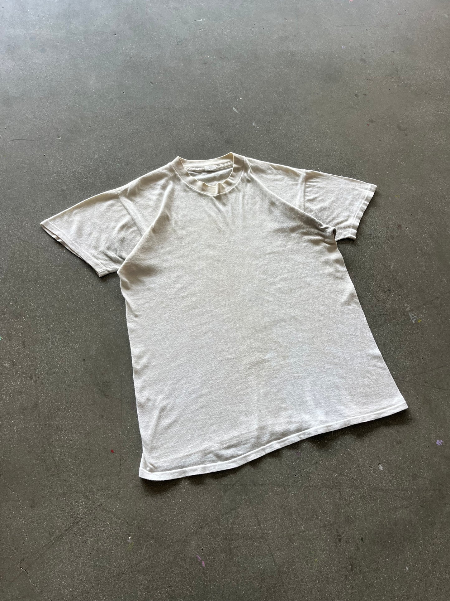 70’S THRASHED WHITE JOCKEY BLANK TEE - L