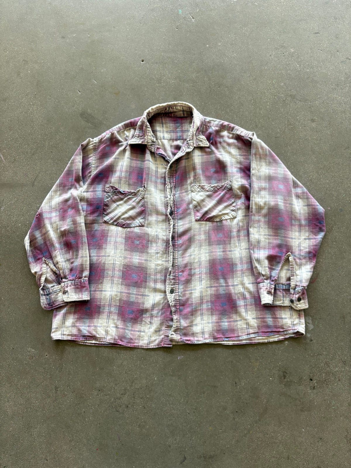 90’S OVERSIZED THRASHED LAVENDER PLAID COTTON FLANNEL - XL