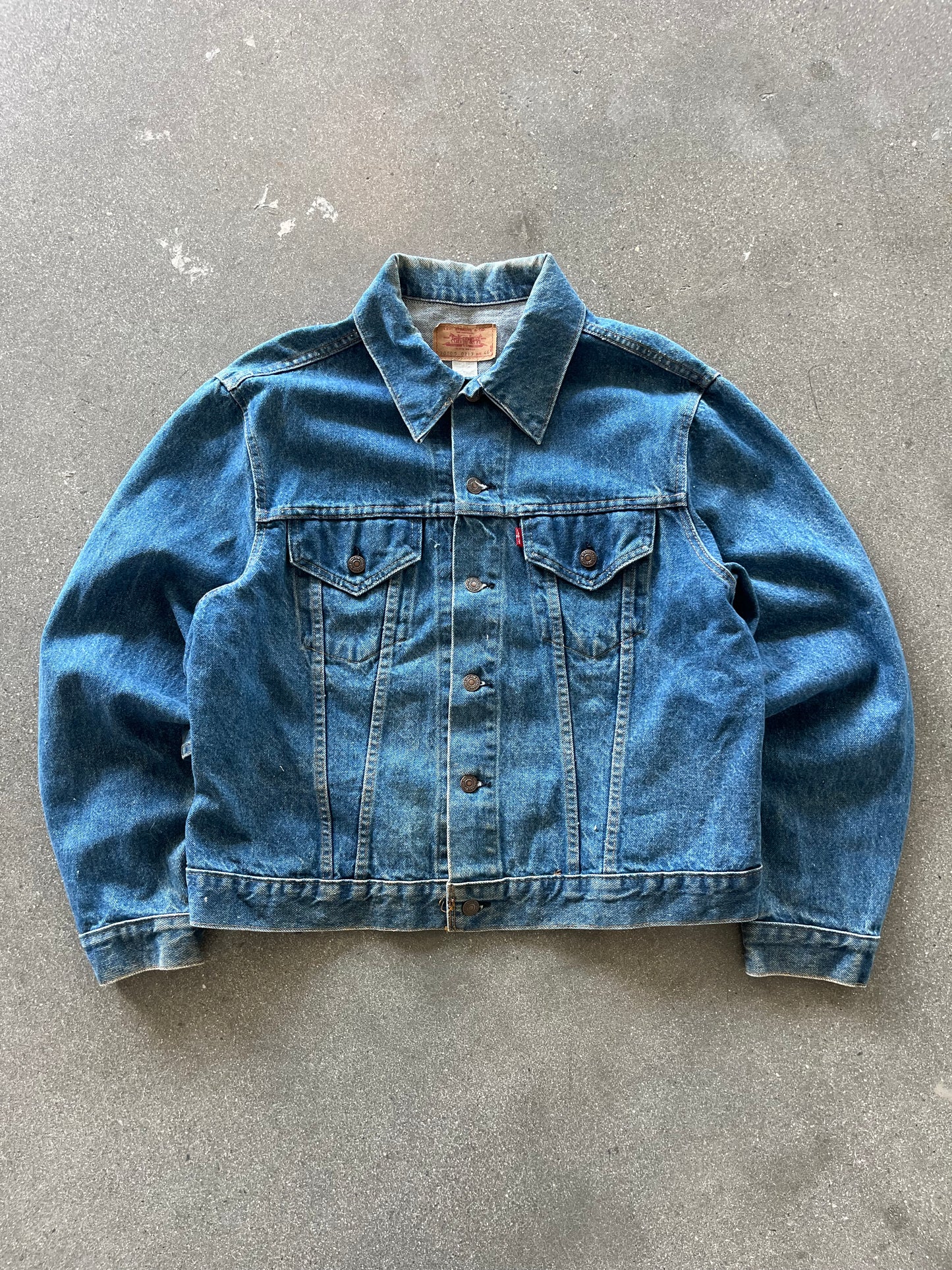 90’S TYPE 3 LEVI’S DENIM JACKET - CROPPED BOXY M