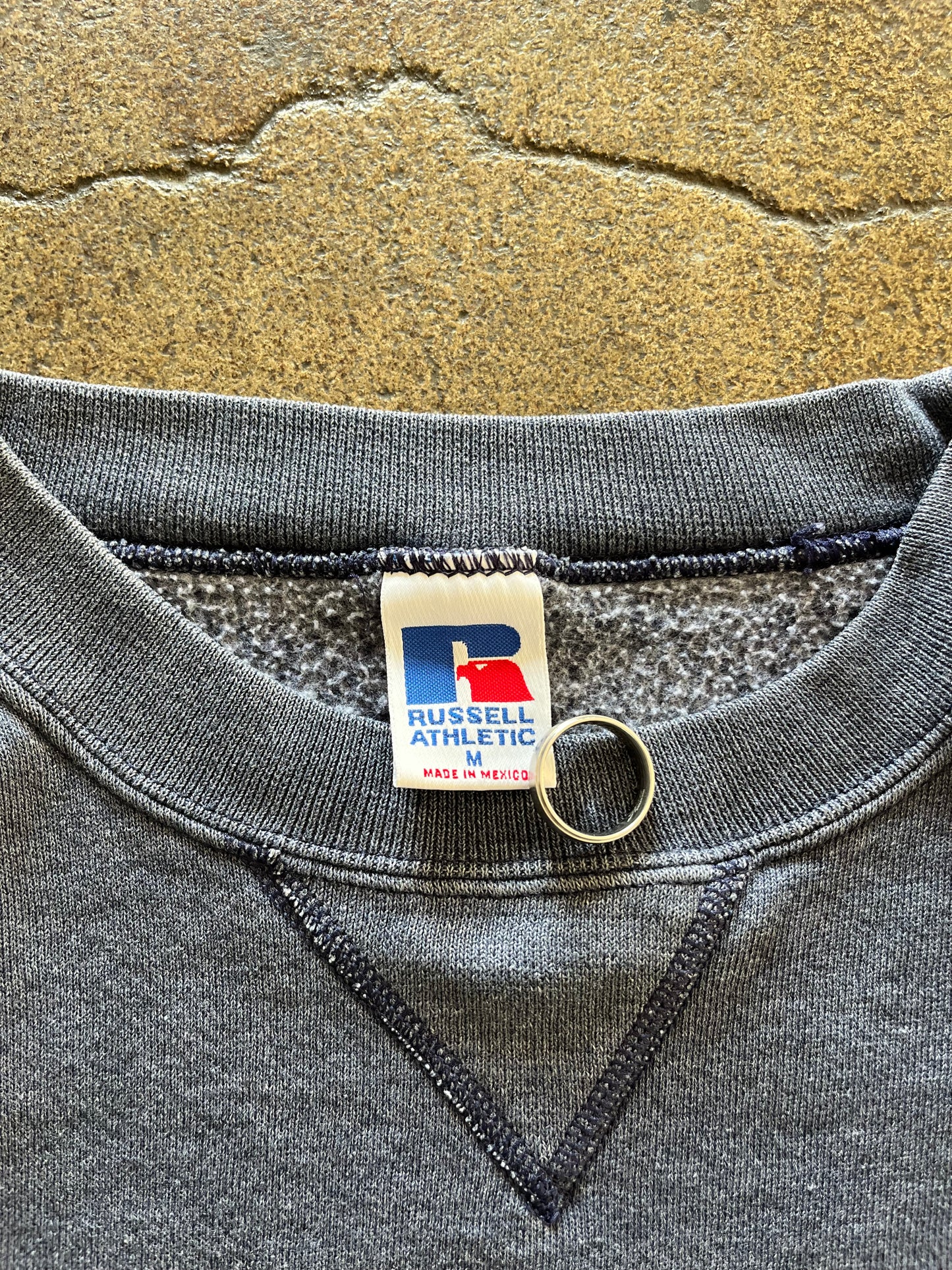 90’S MIDNIGHT BLUE RUSSELL ATHLETIC CREWNECK - BOXY M