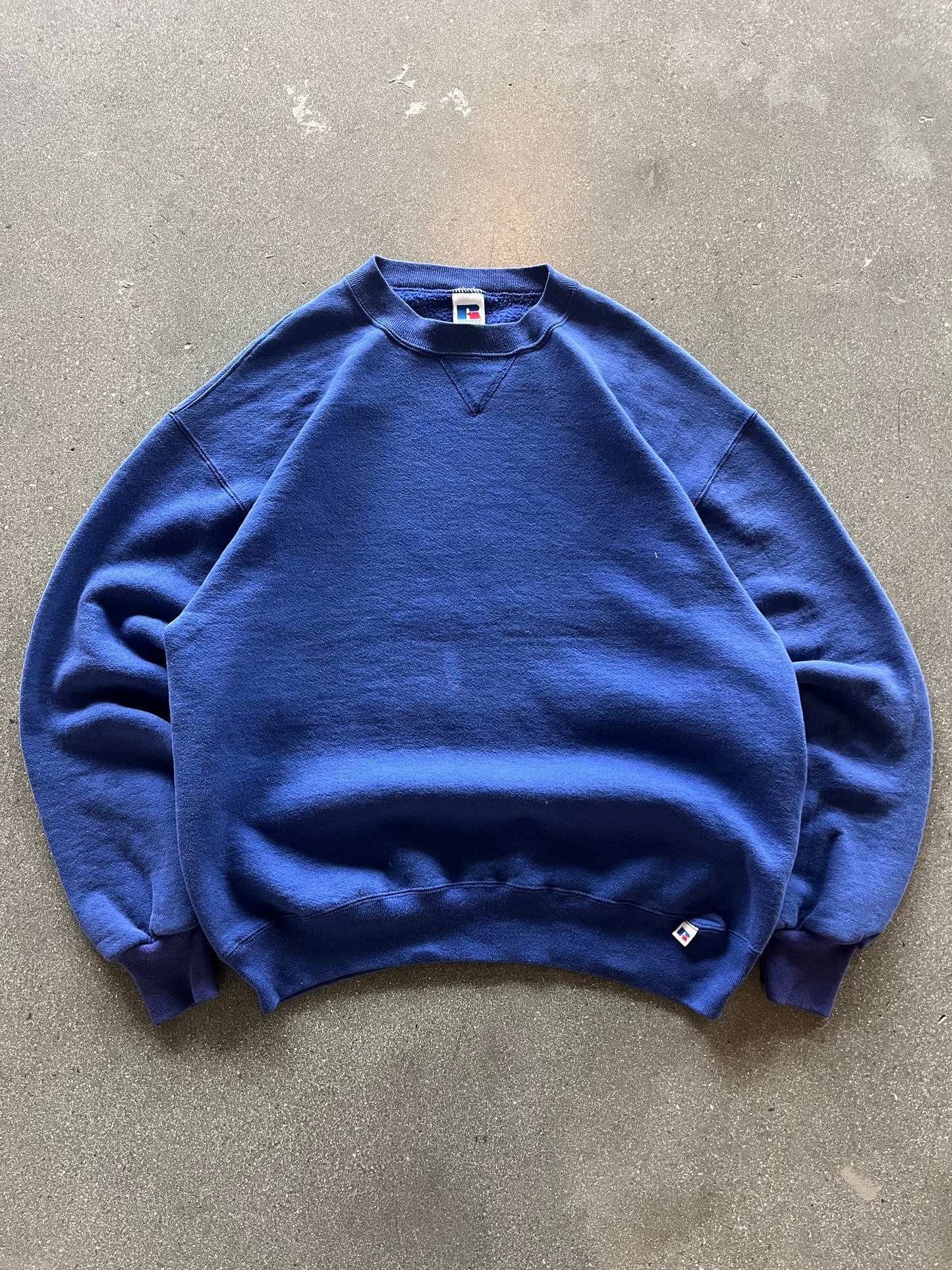 90’S PRIMARY BLUE RUSSELL ATHLETIC CREWNECK - BOXY L