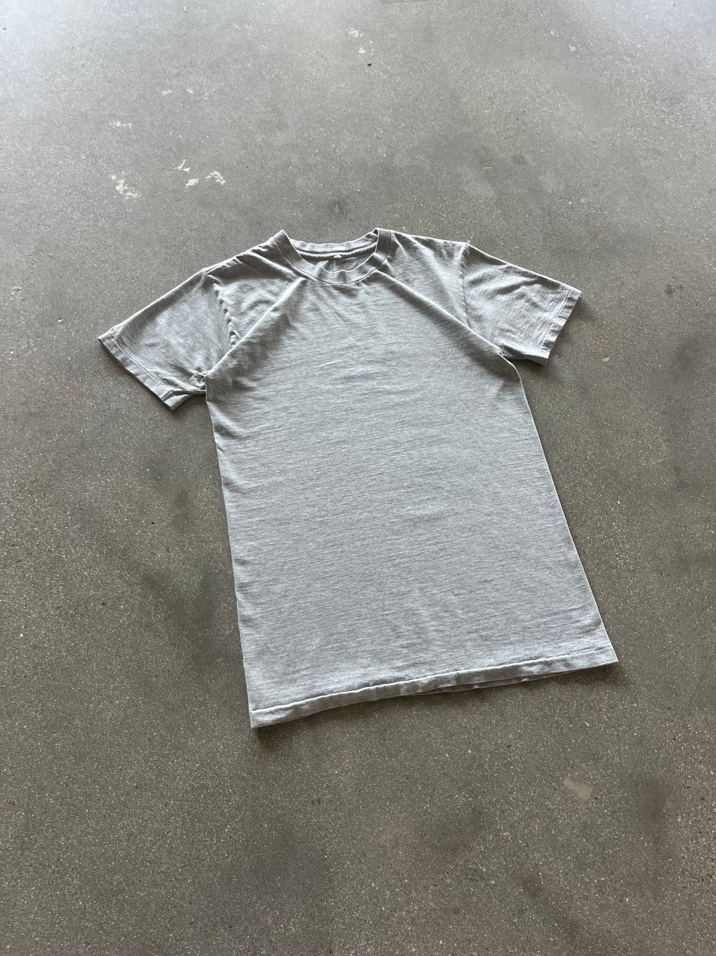 80’S HEATHER GRAY BLANK - M/L