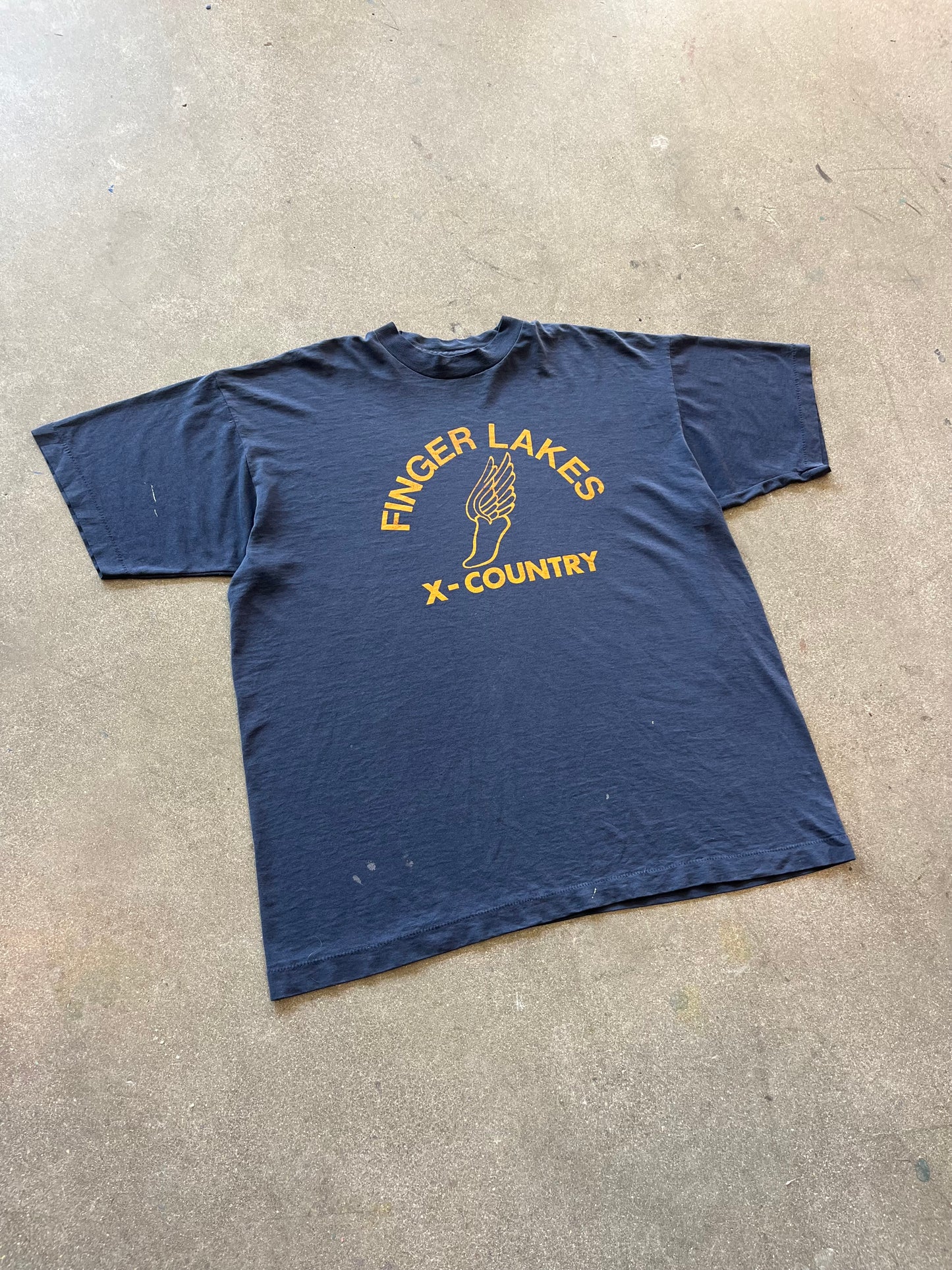 90’S NAVY “FINGER LAKES” TRACK TEE - BOXY L/XL