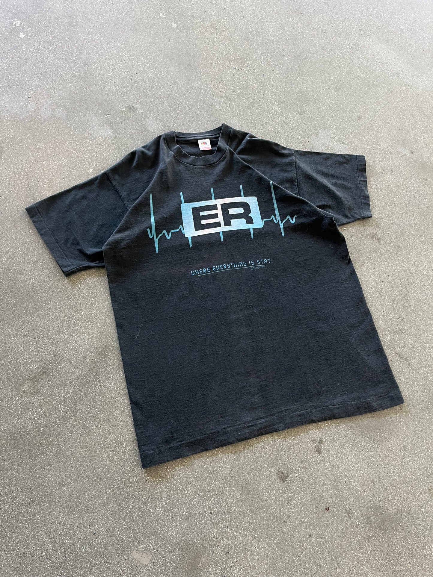 90’S ER “WHERE EVERYTHING IS STAT” TEE - XL