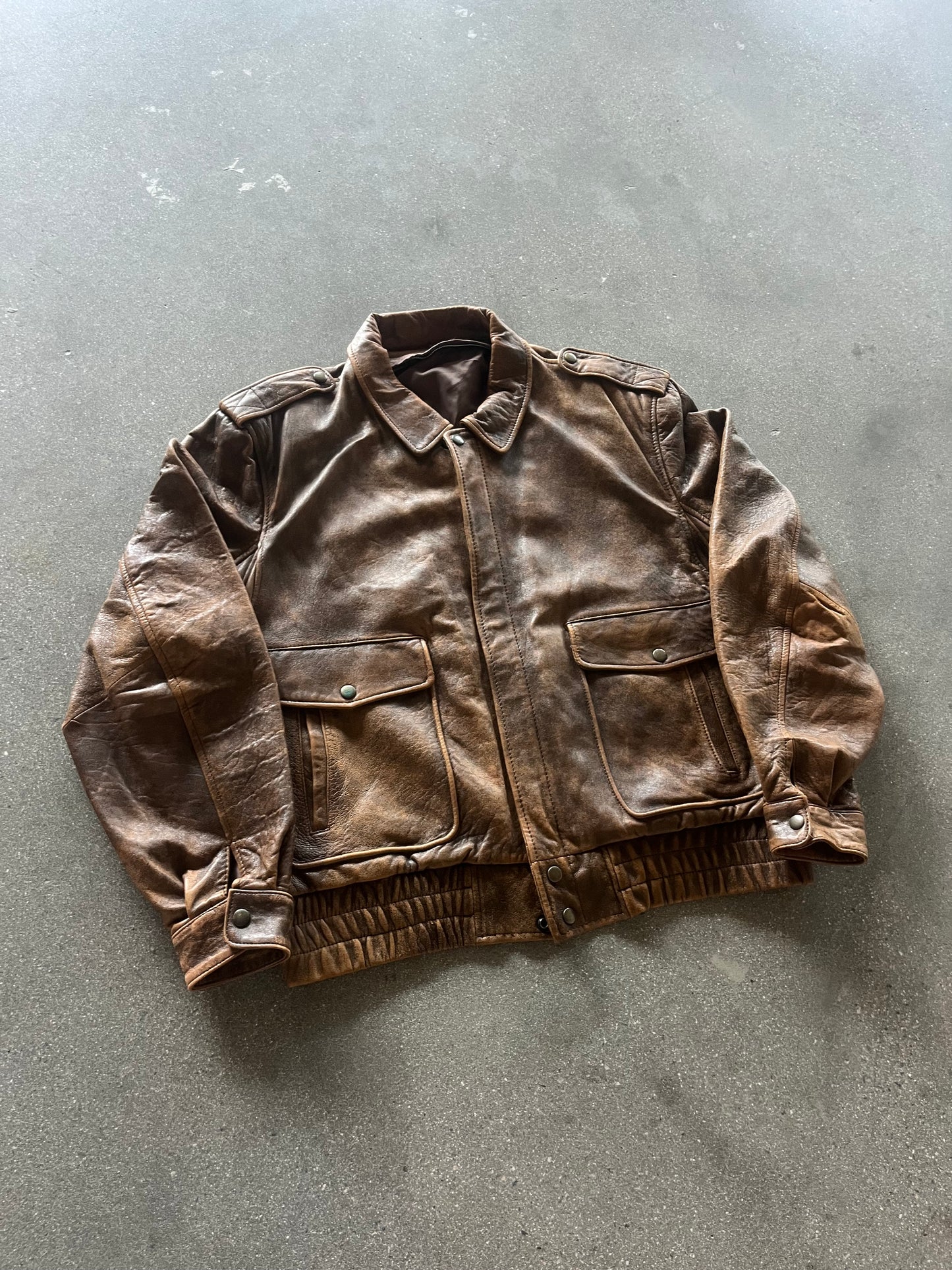 80’S A2 BROWN LEATHER FLIGHT JACKET - BOXY L