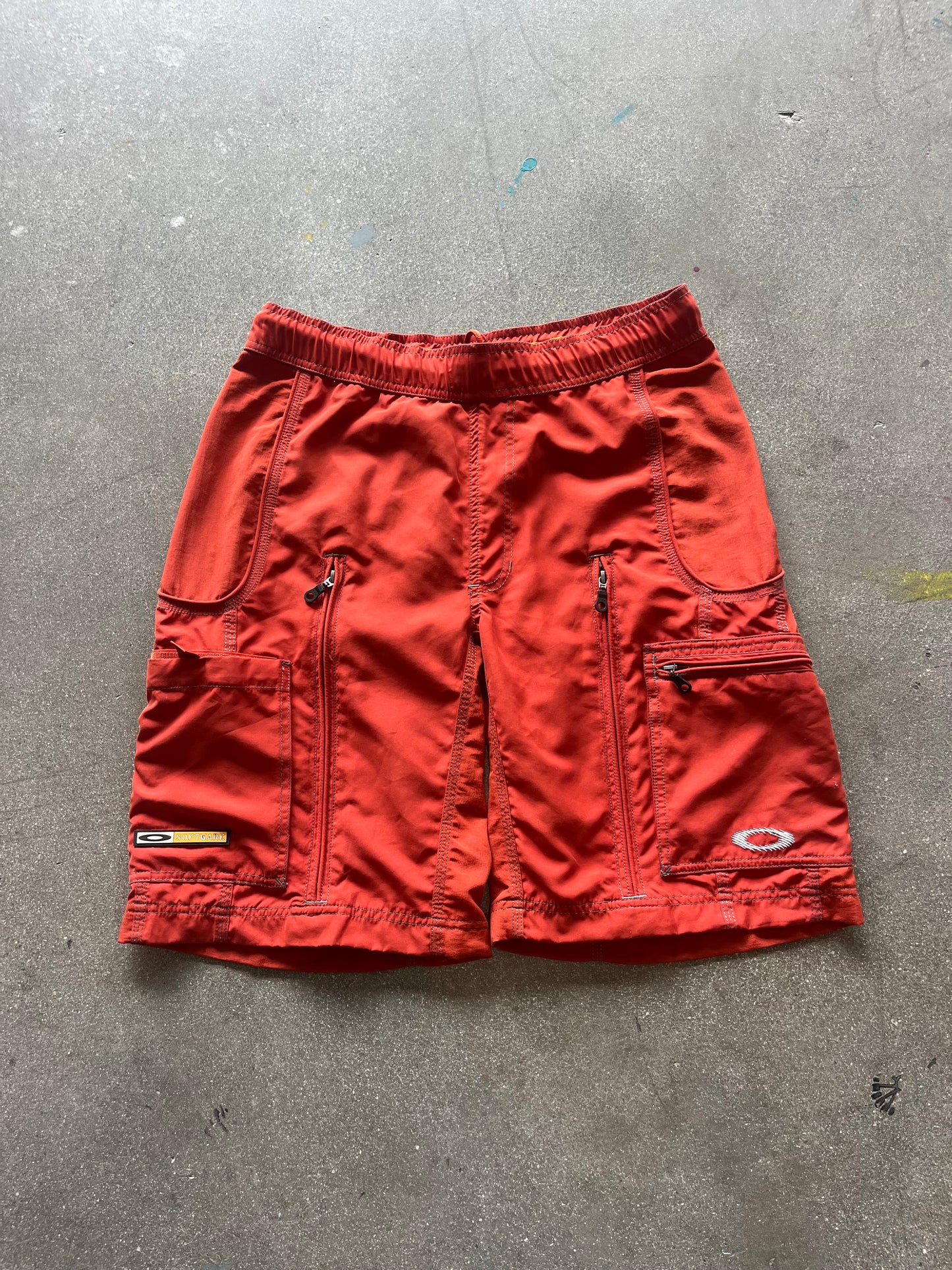 90’S BLOOD ORANGE OAKLEY SOFTWARE TACTICAL SHORTS - L