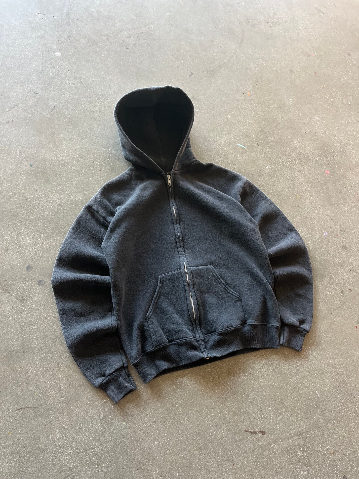 90’S FADED BLACK ZIP UP HOODIE - S