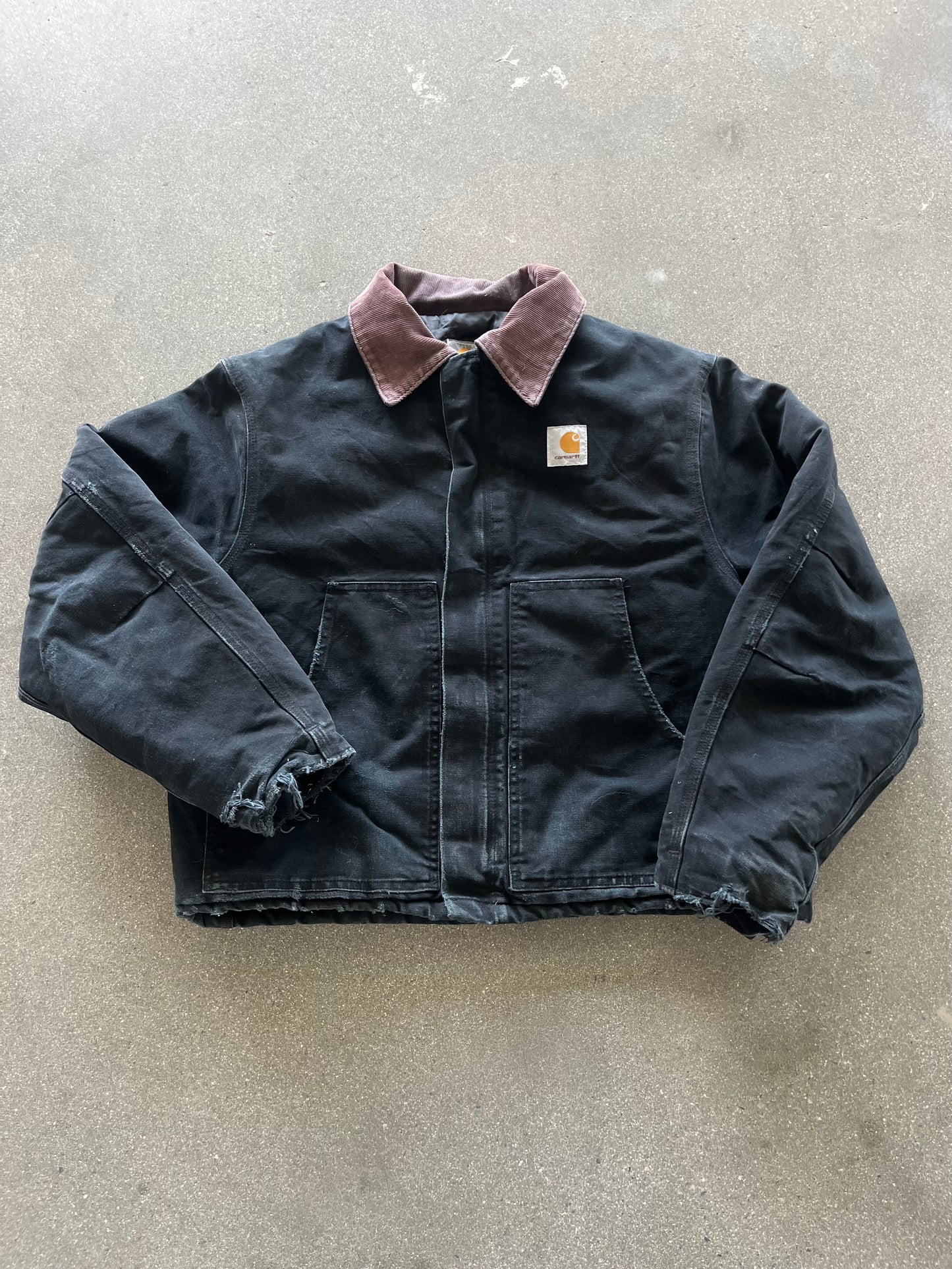 90’S FADED JET BLACK TRADITIONAL CARHARTT JACKET - BOXY L