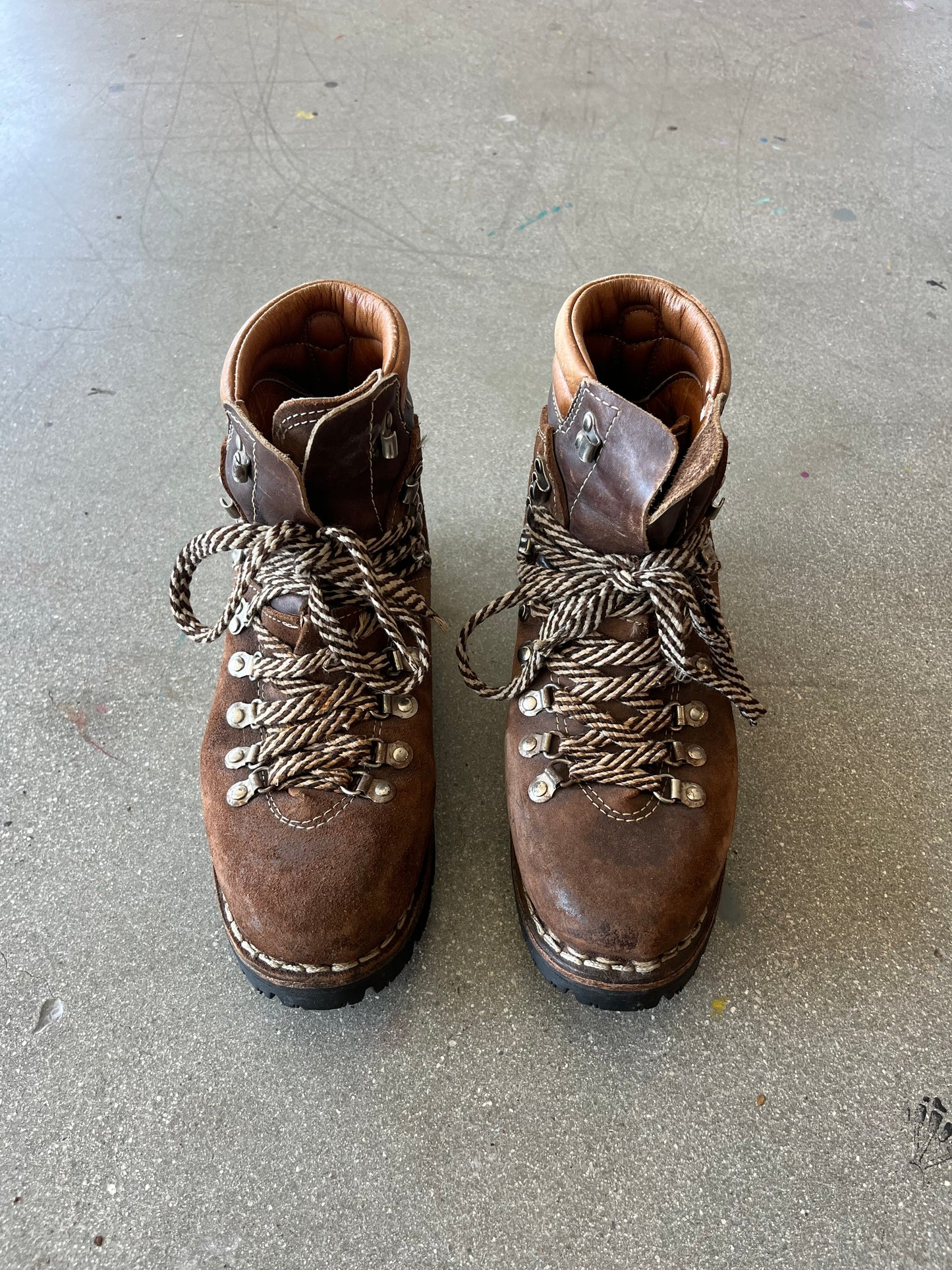 90’S THOM MCAN ITALIAN BROWN LEATHER HIKING BOOTS - 9 US MEN